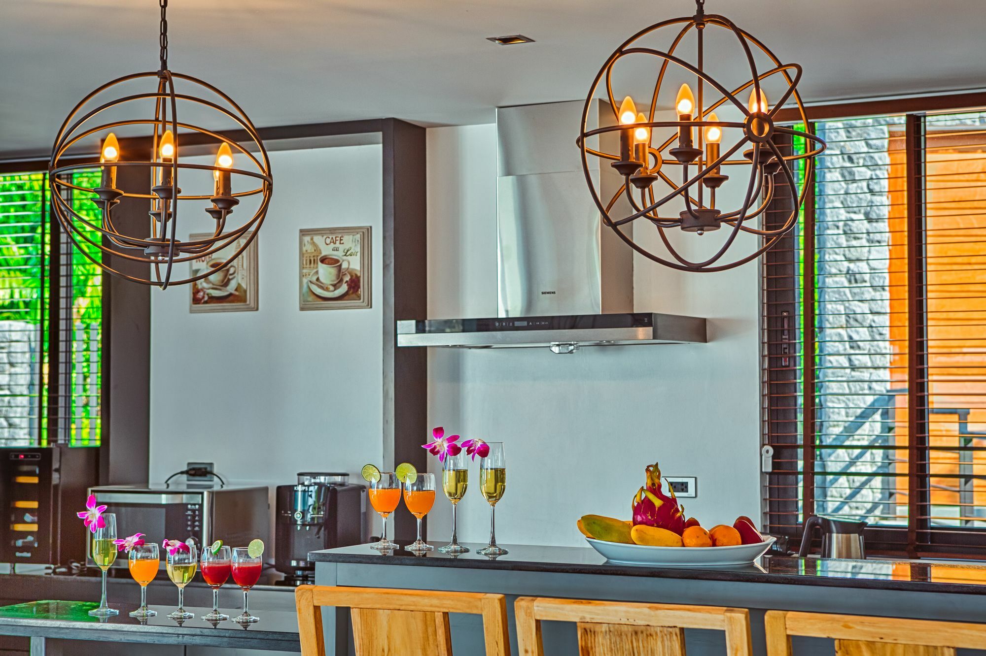Pousada Fully Serviced Grand Luxury Time Phuket