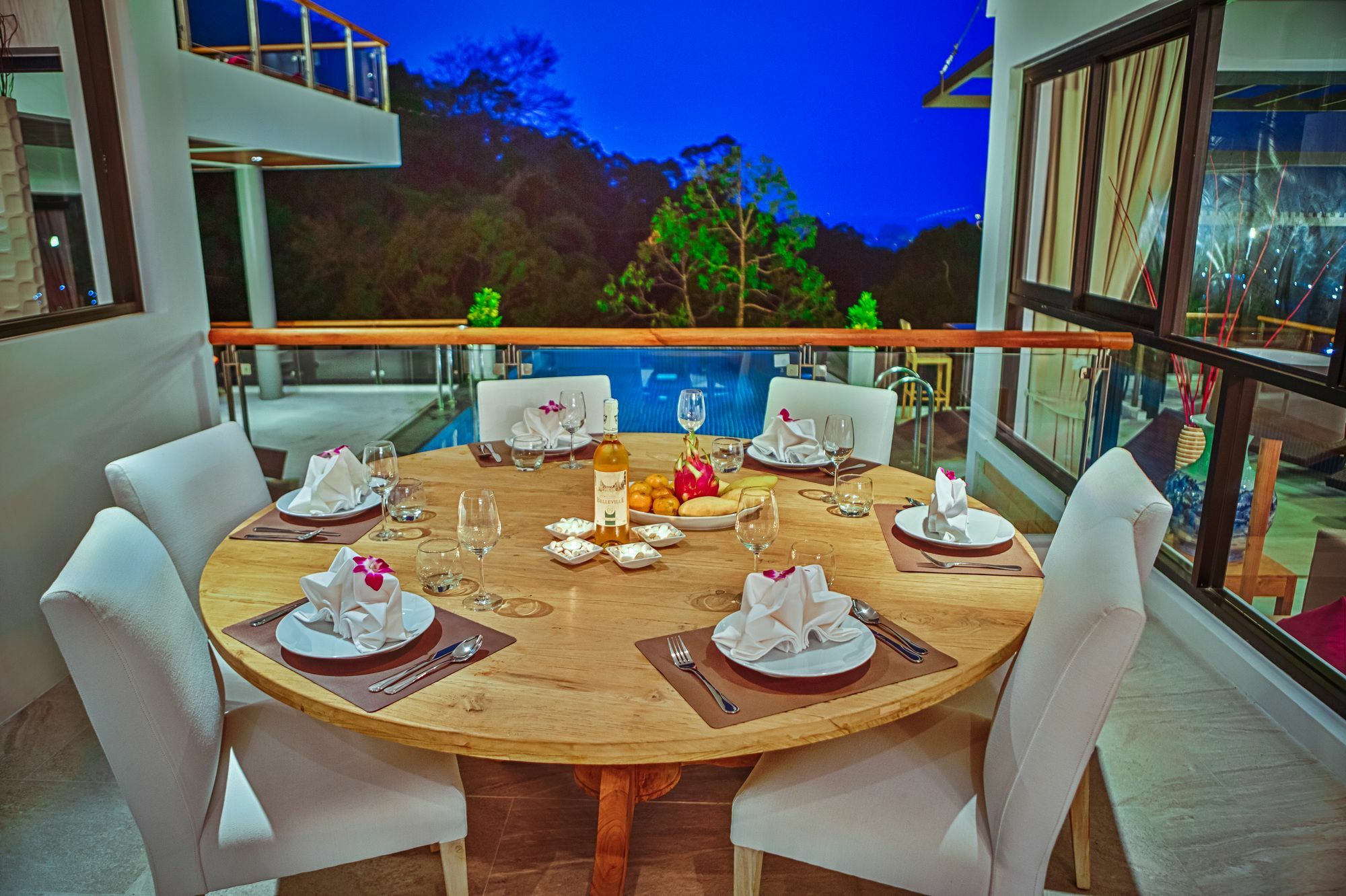 Fully Serviced Grand Luxury Time Phuket Praia de Bang Tao