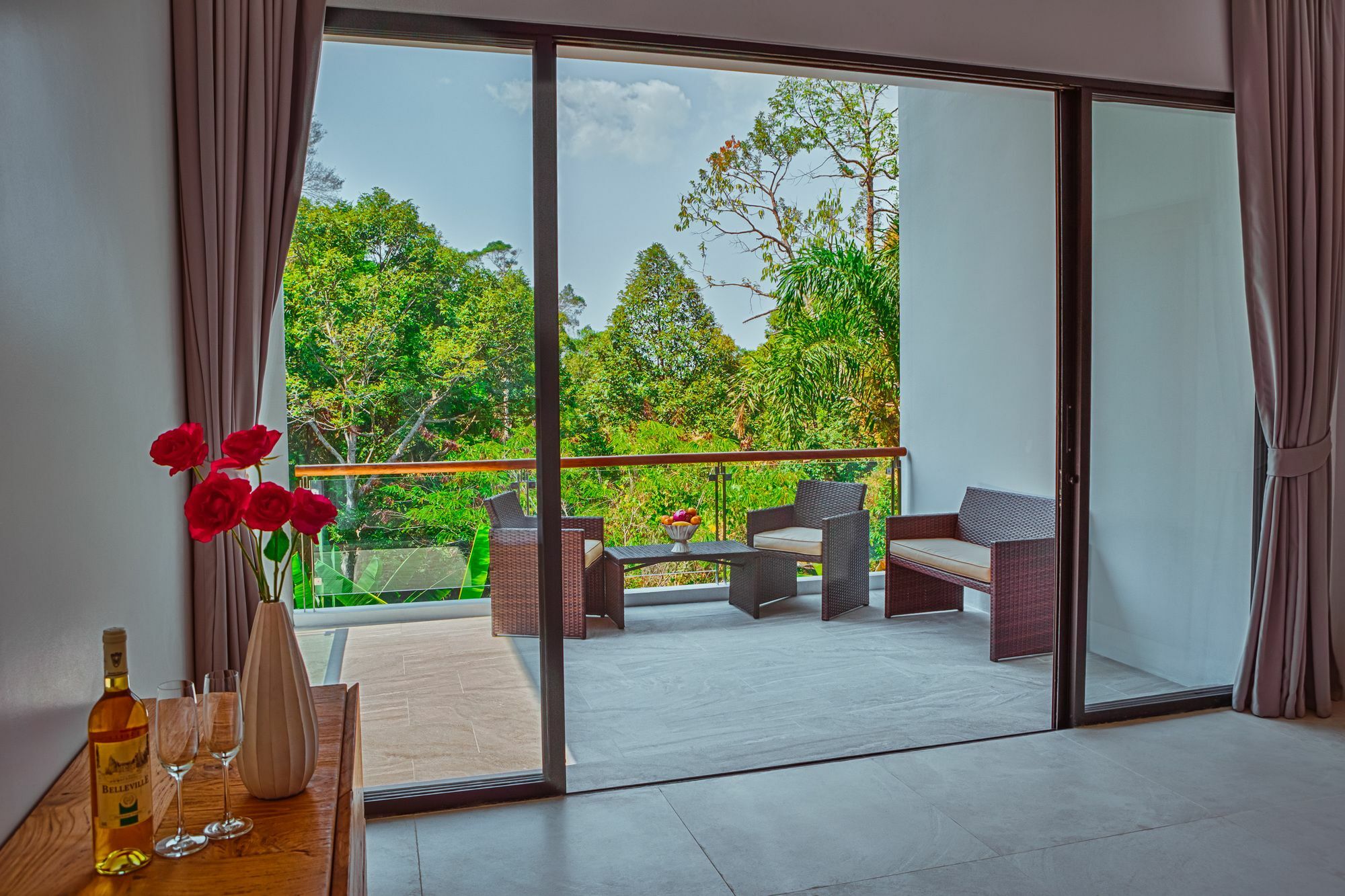 Fully Serviced Grand Luxury Time Phuket Praia de Bang Tao