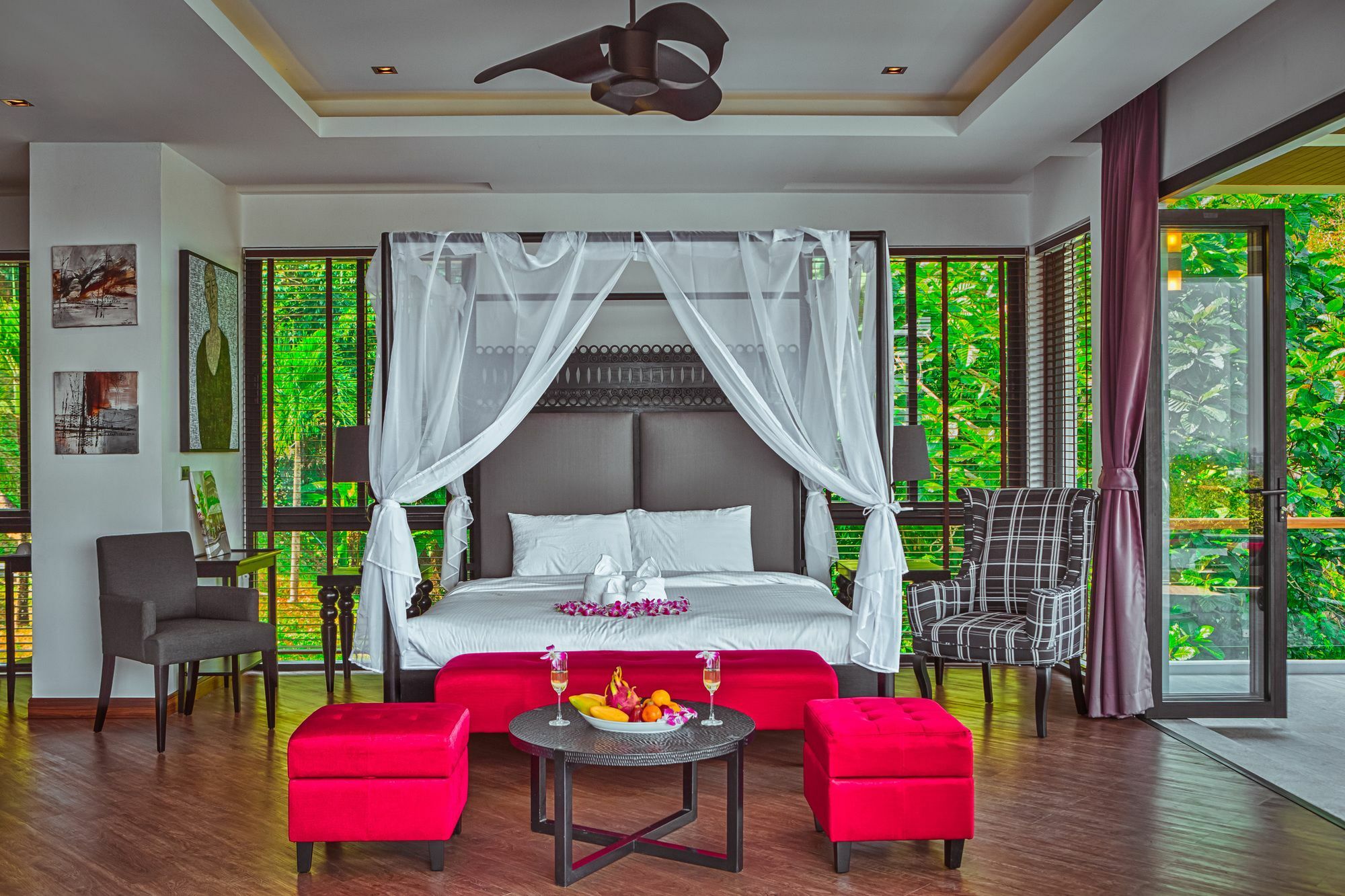 Fully Serviced Grand Luxury Time Phuket Praia de Bang Tao