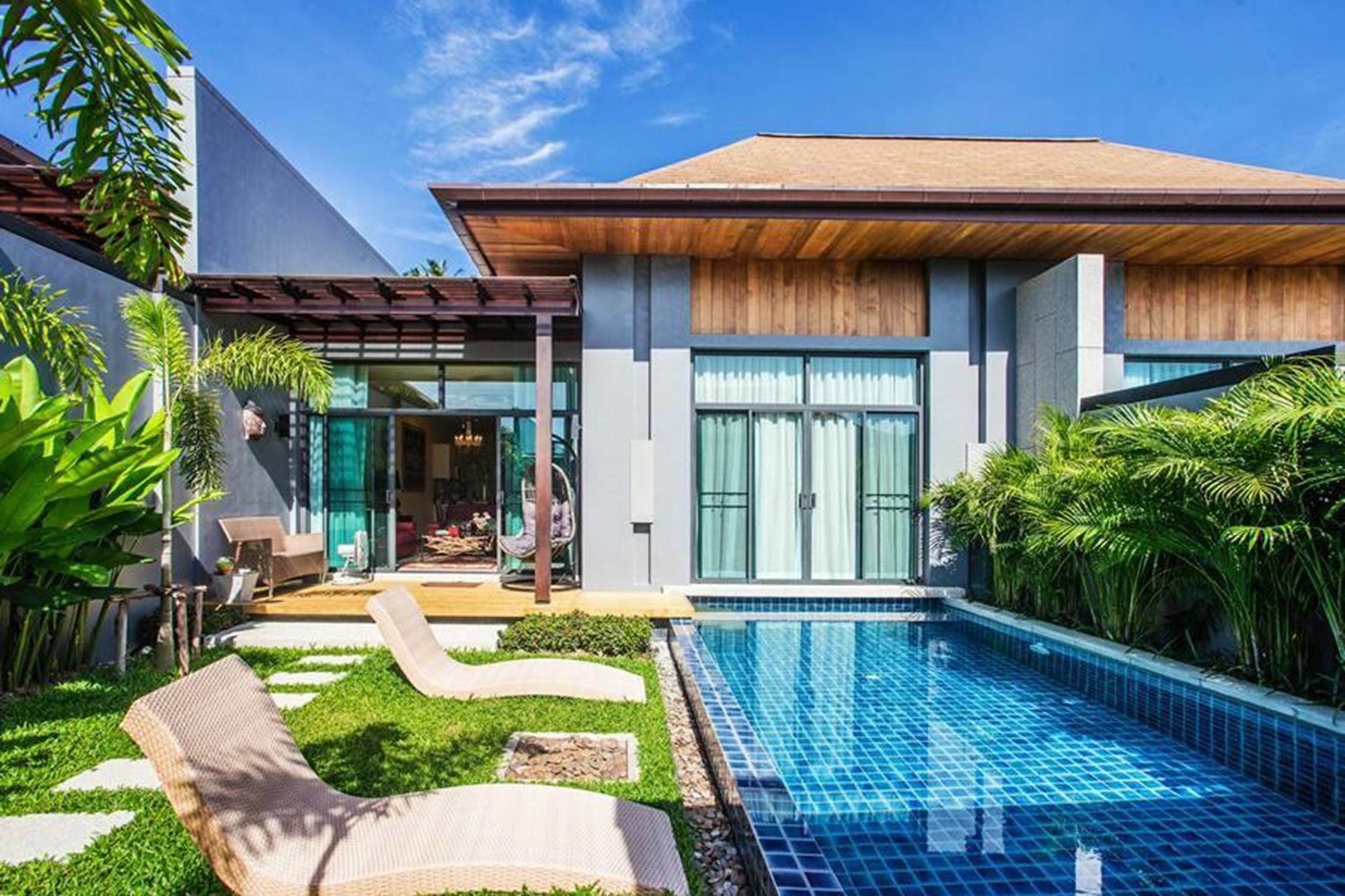 Almali Mali Villa Rawai