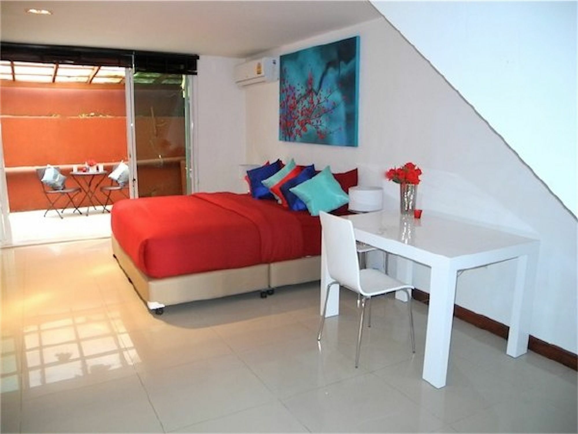 Sunrise 3 Bedrooms Modern In Nai Harn Rawai