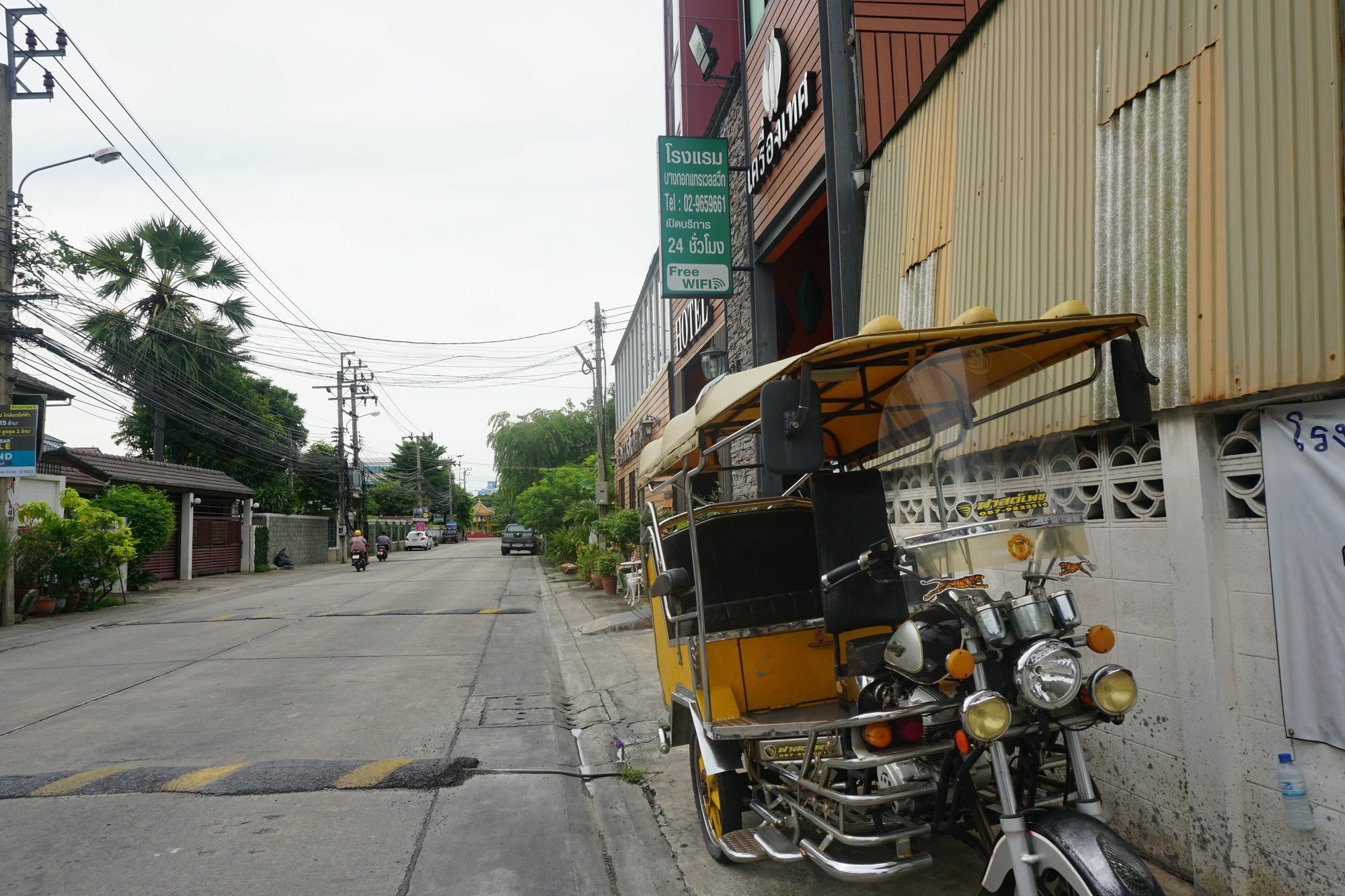 Bangkok Travel 3* Nonthaburi