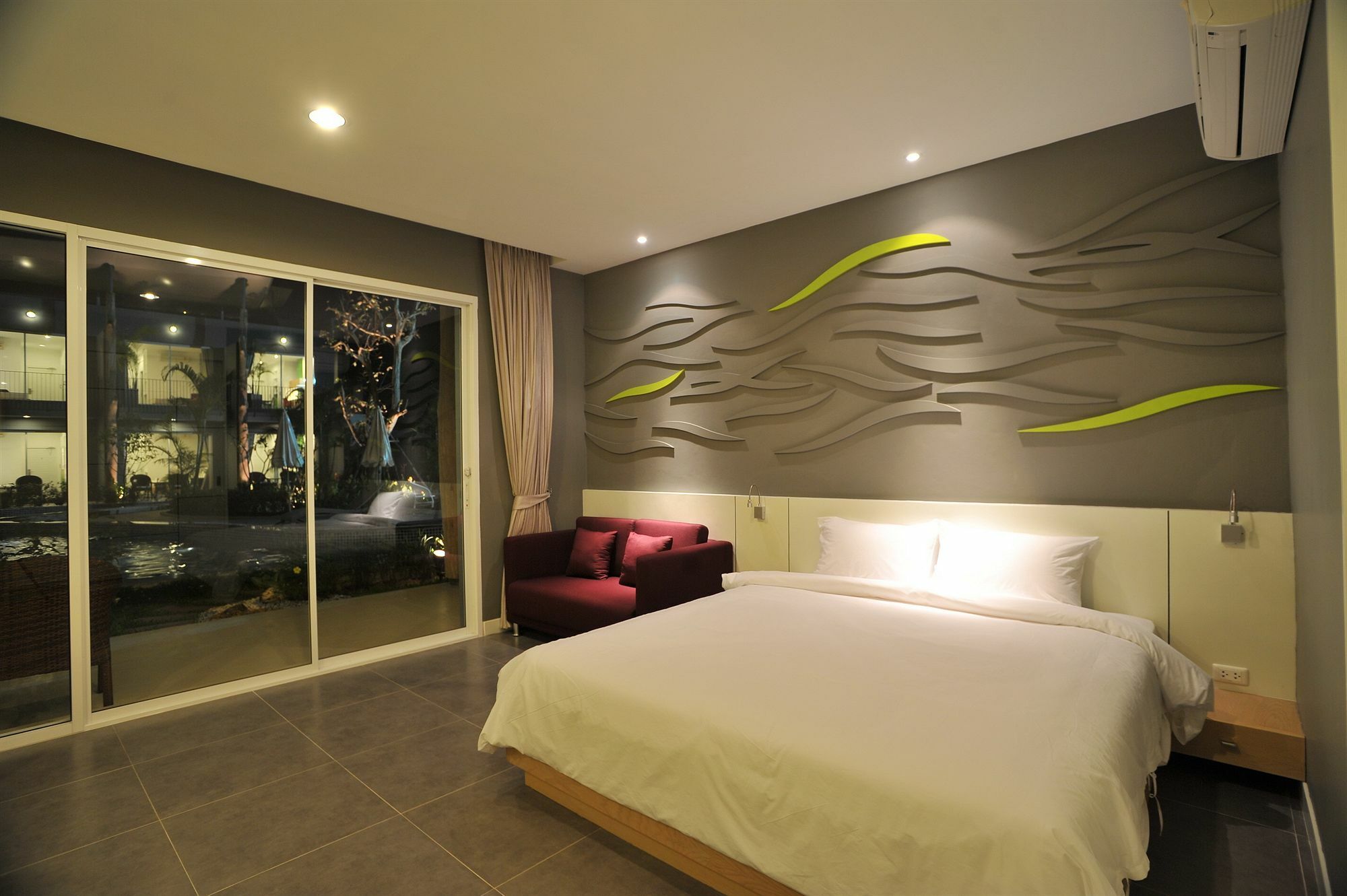 Paeva Luxury Serviced Sha