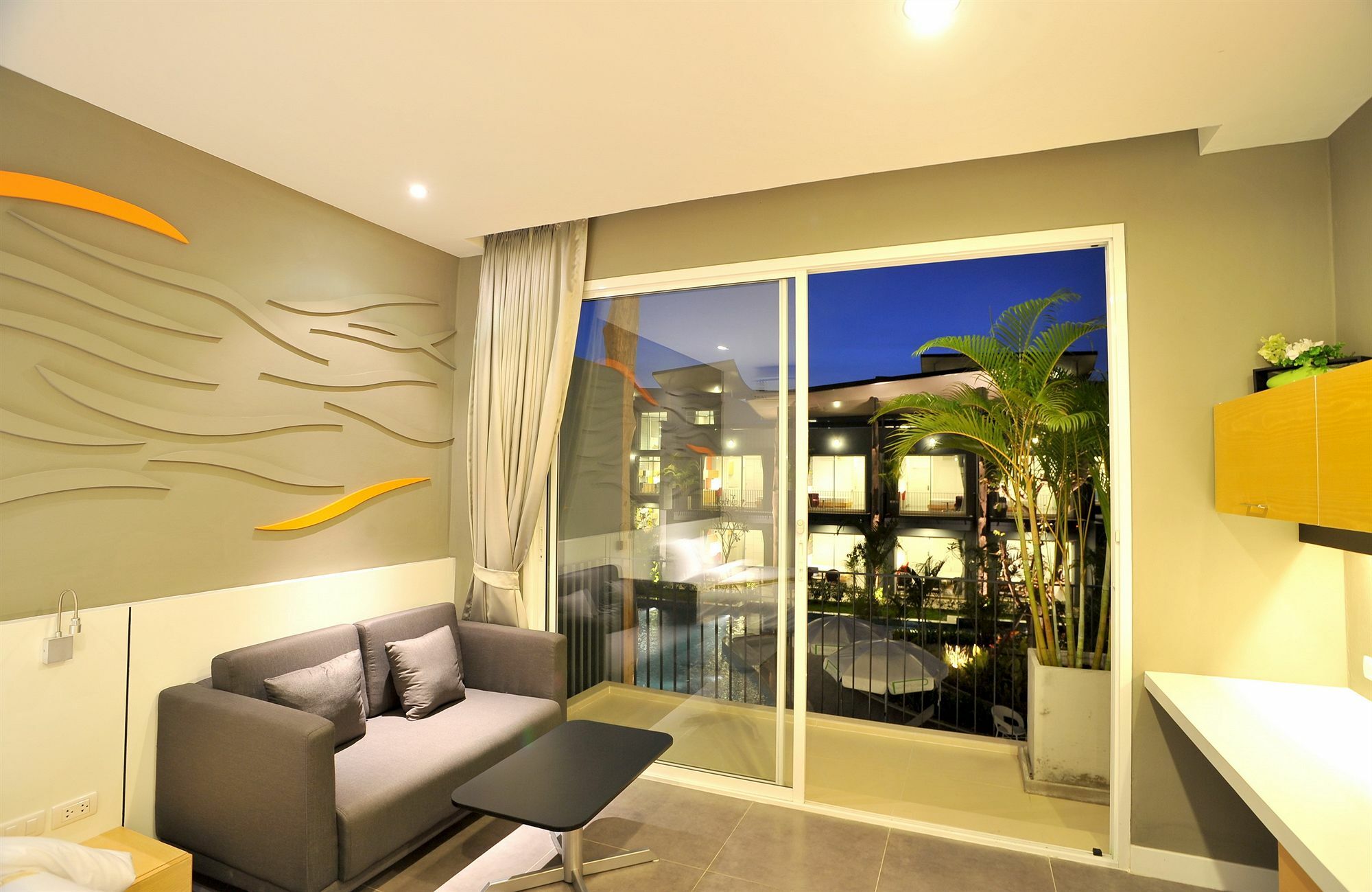 Paeva Luxury Serviced Sha Hotel