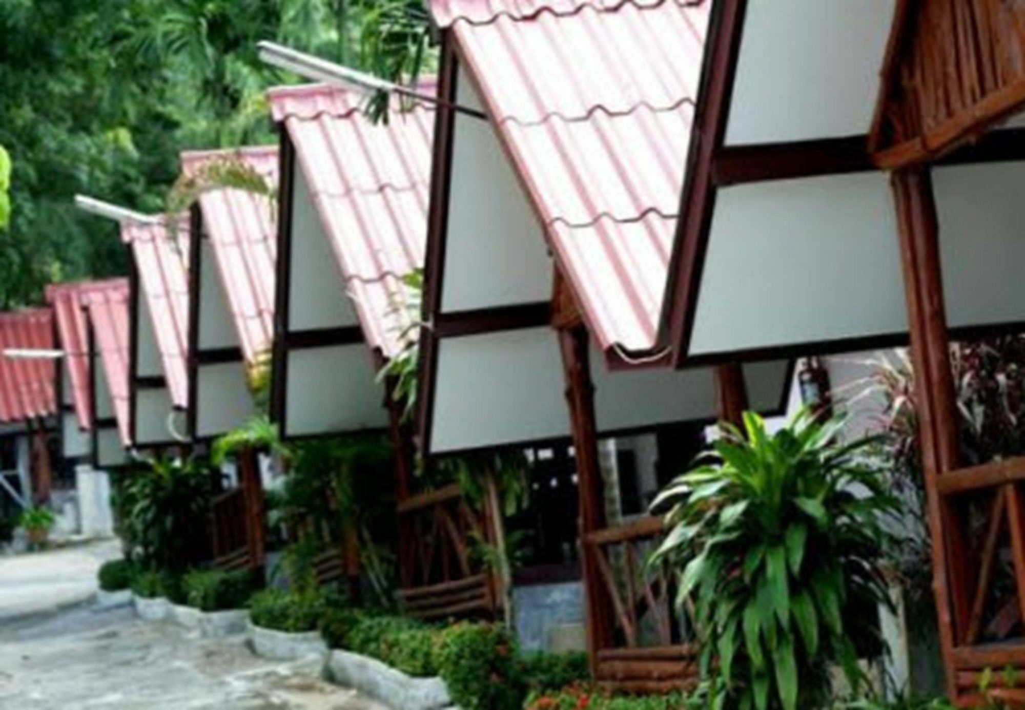 Chang Cliff 3*