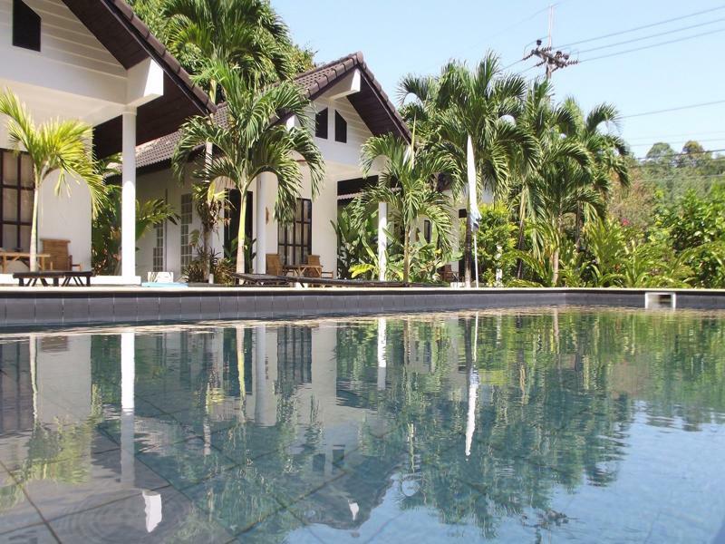Resort Privacy -