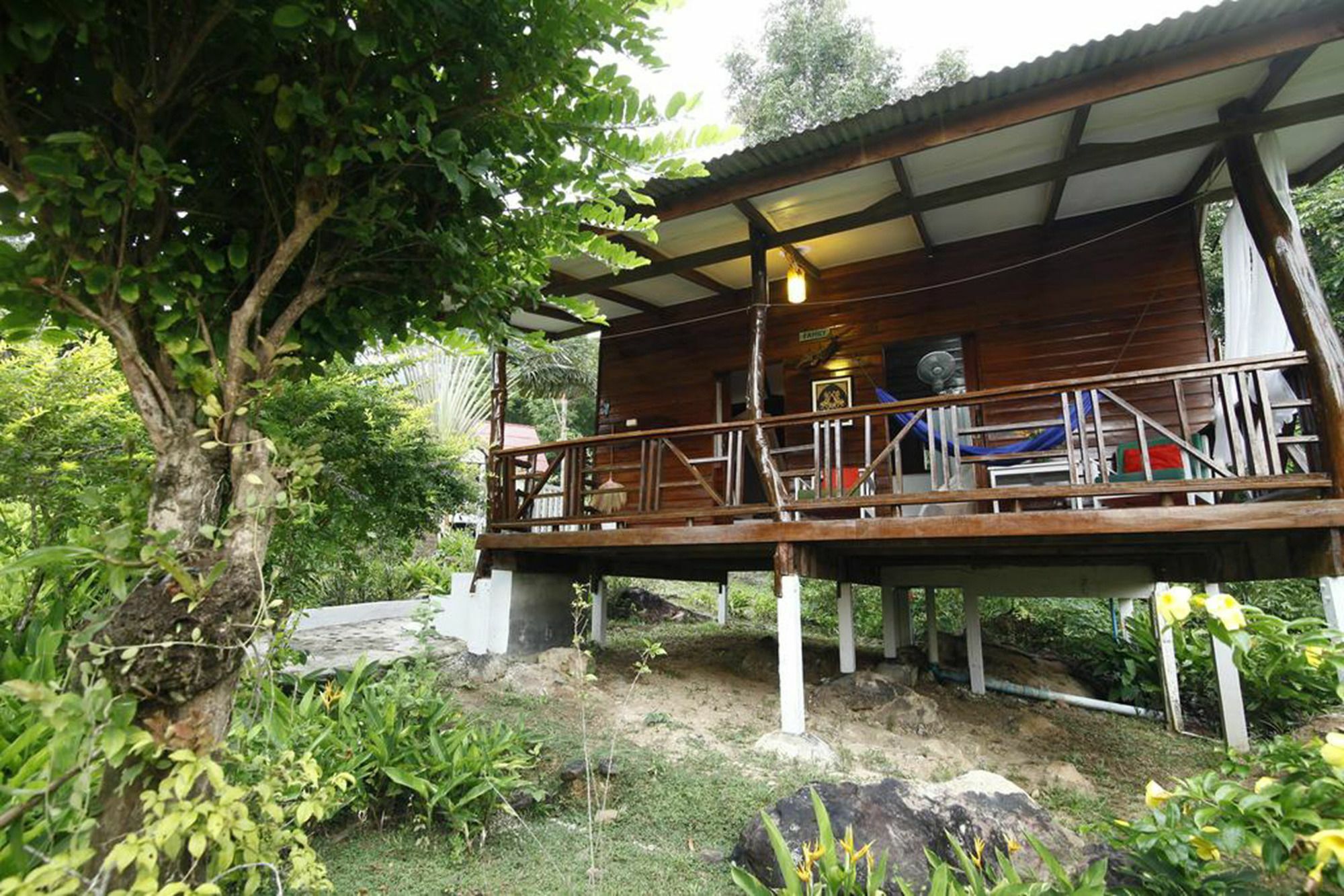 Resort Oon Lee Koh Jum
