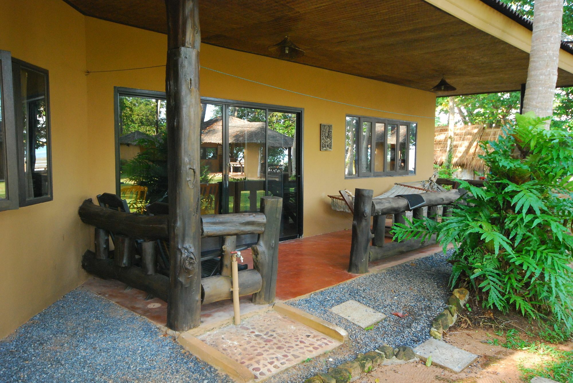 Melina Front Resort Tha Lane Bay