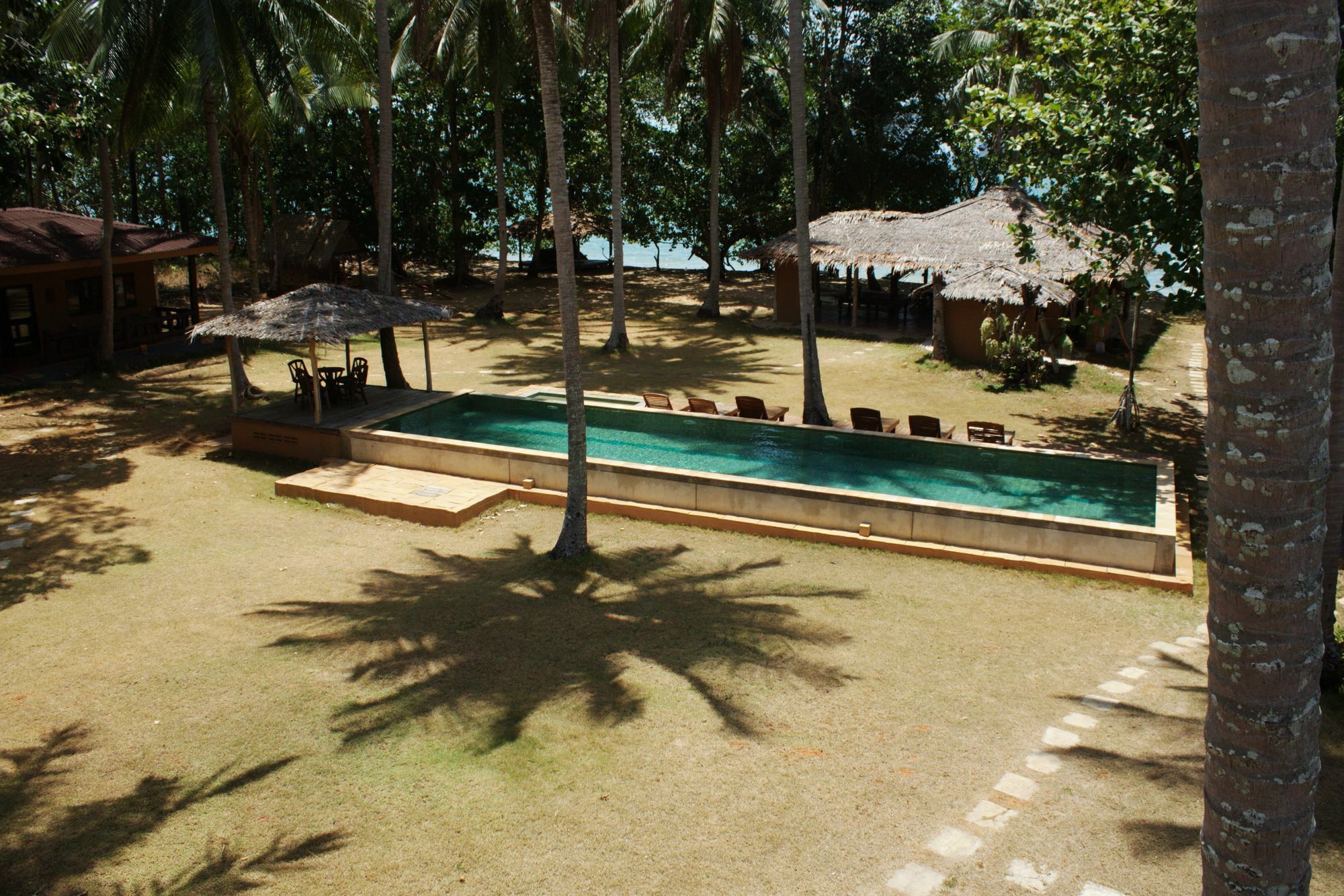 Melina Front Resort 4*