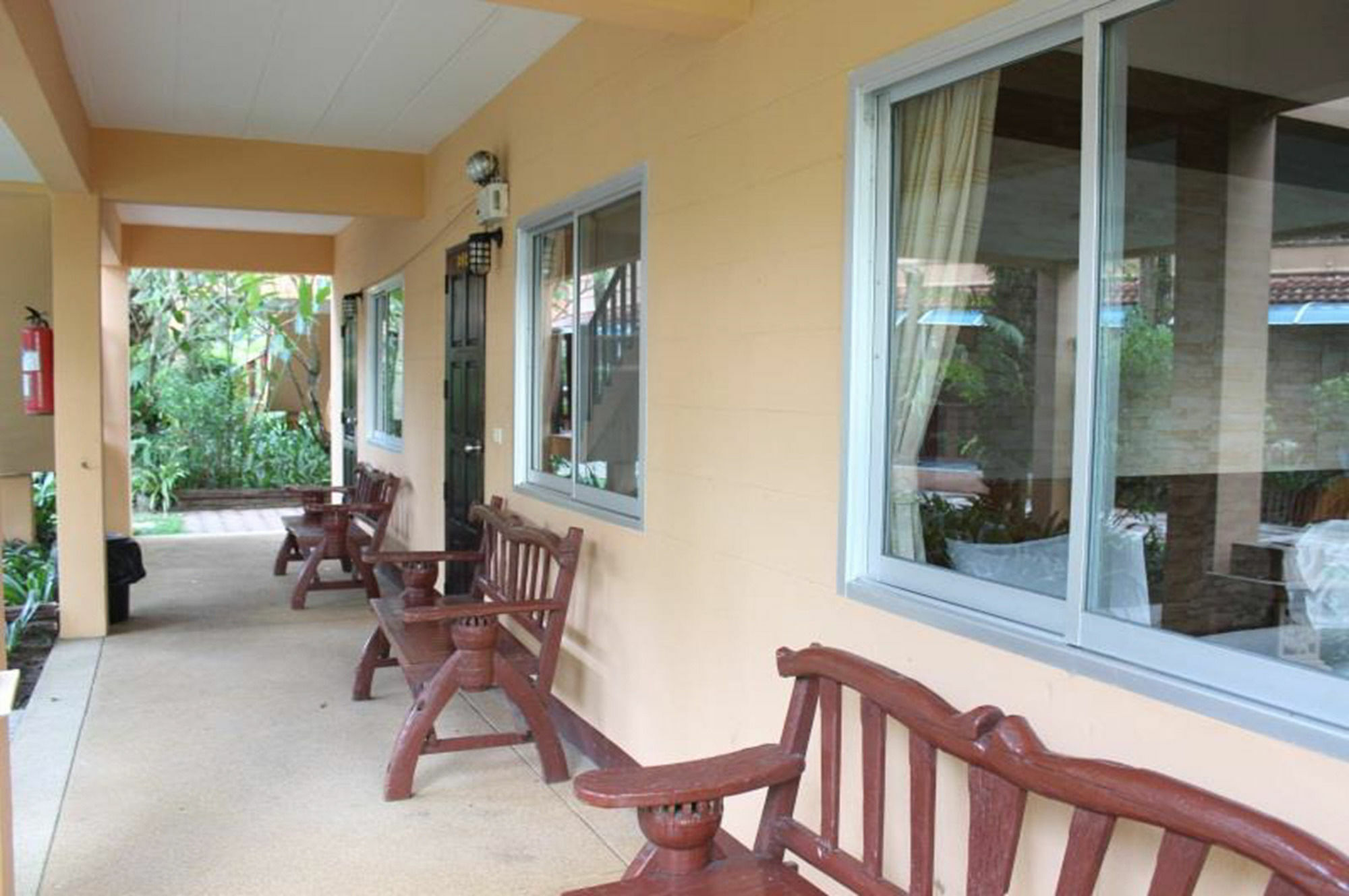 Koh Chang Grand Cabana