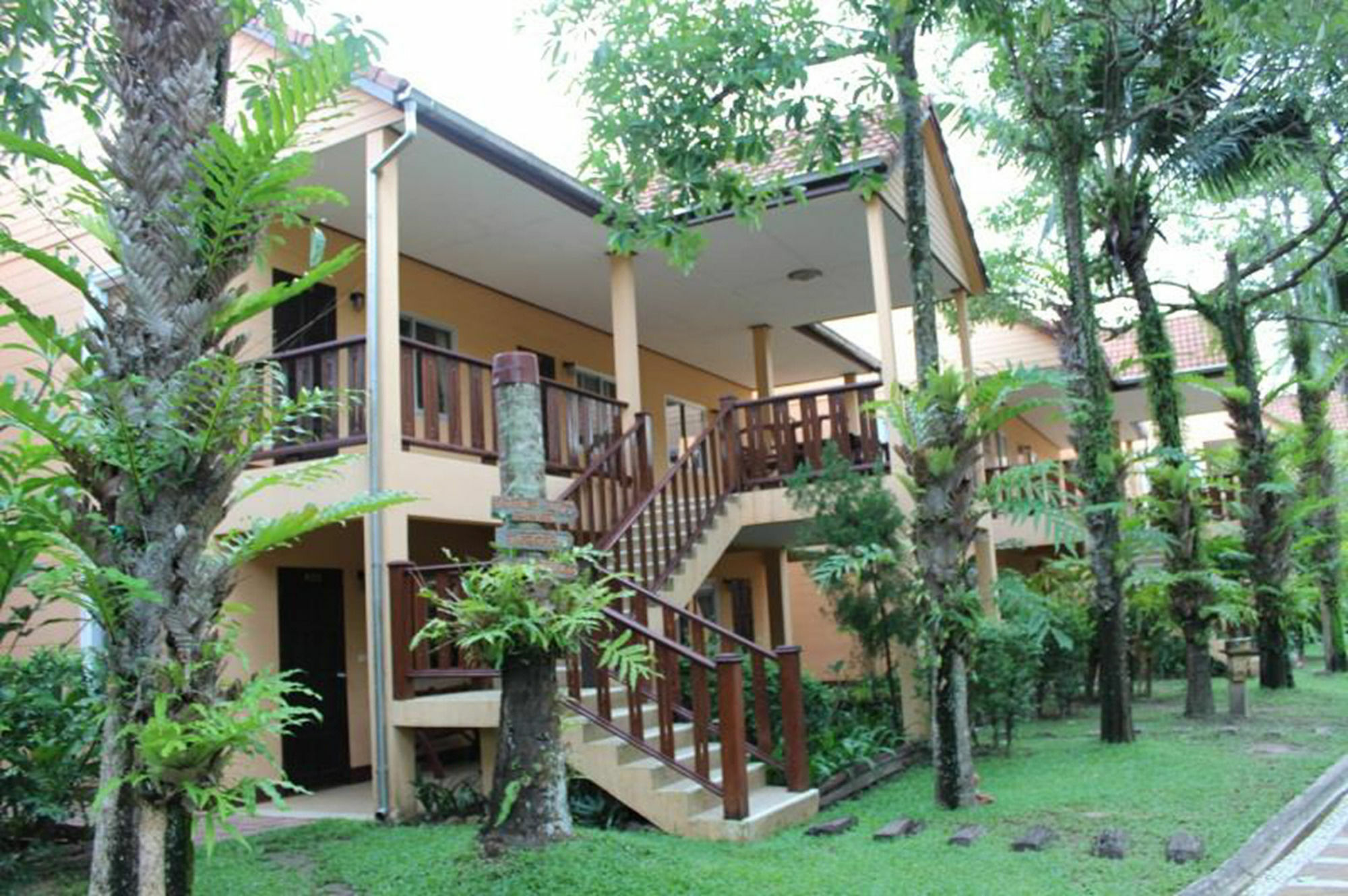 Hotel Koh Chang Grand Cabana