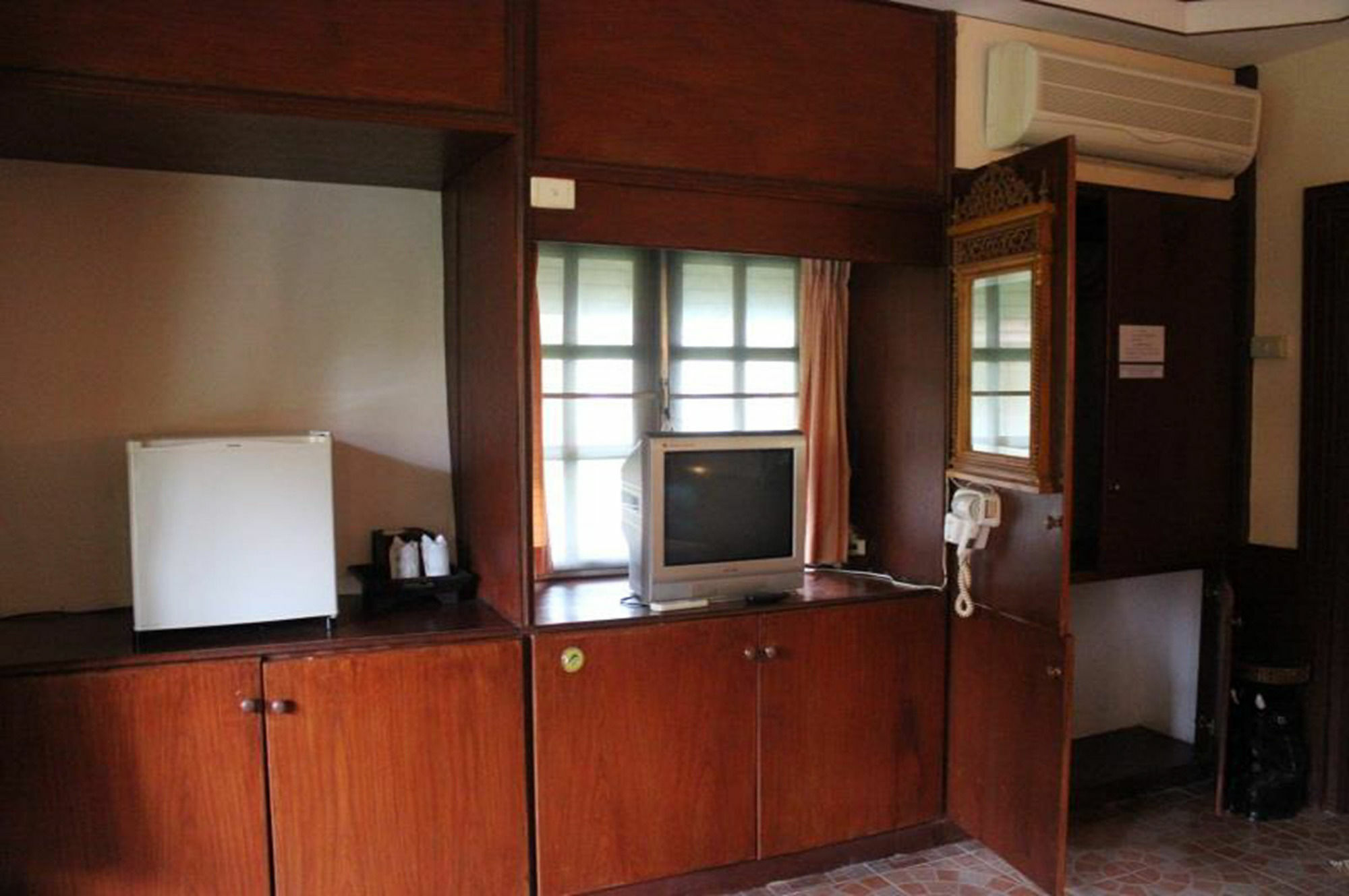 Koh Chang Grand Cabana 3*