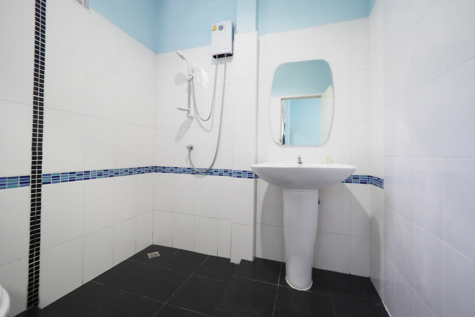 H4rent Holiday home Ban Ko Kwang