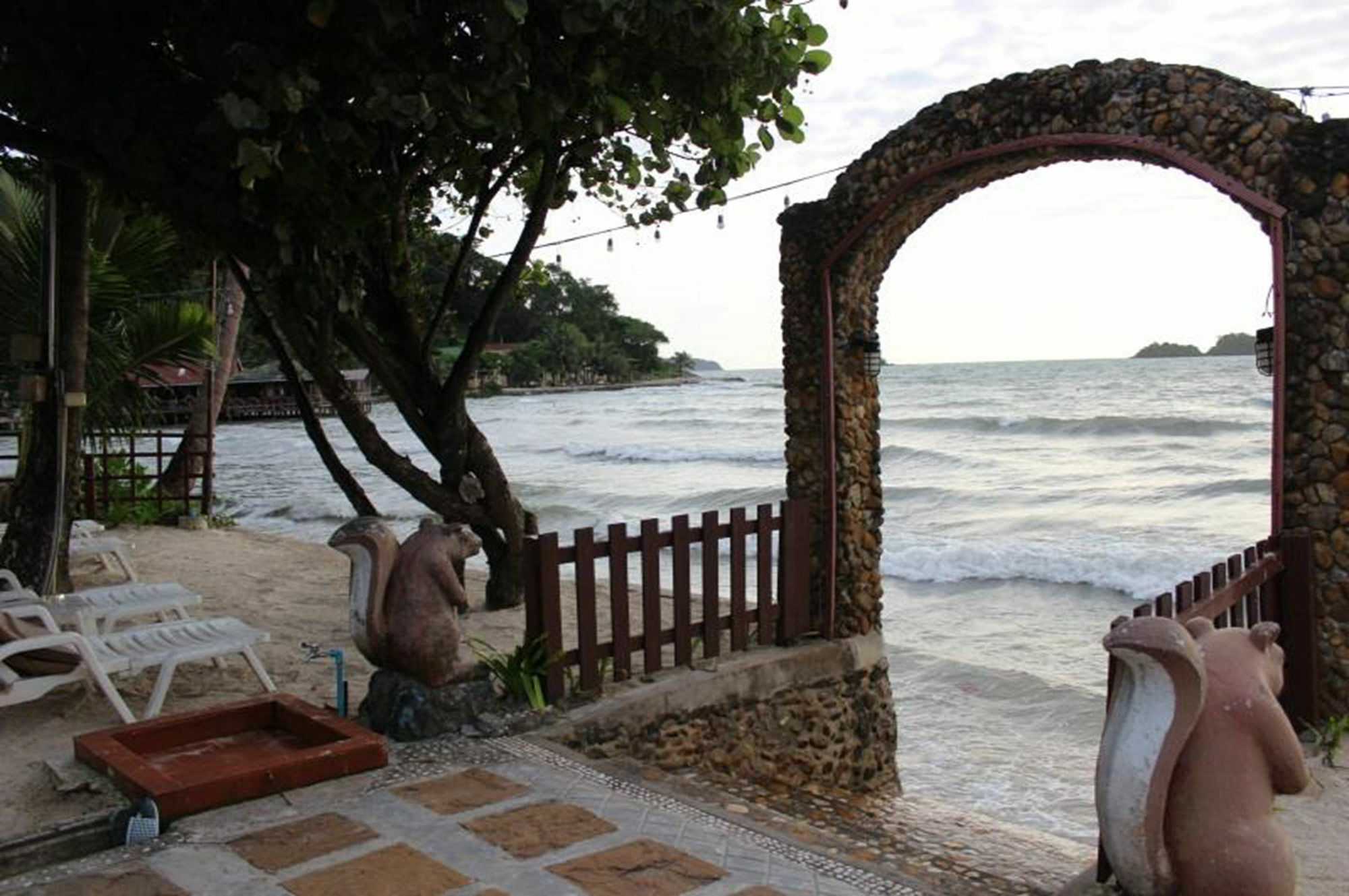 Koh Chang Grand Cabana Hotel