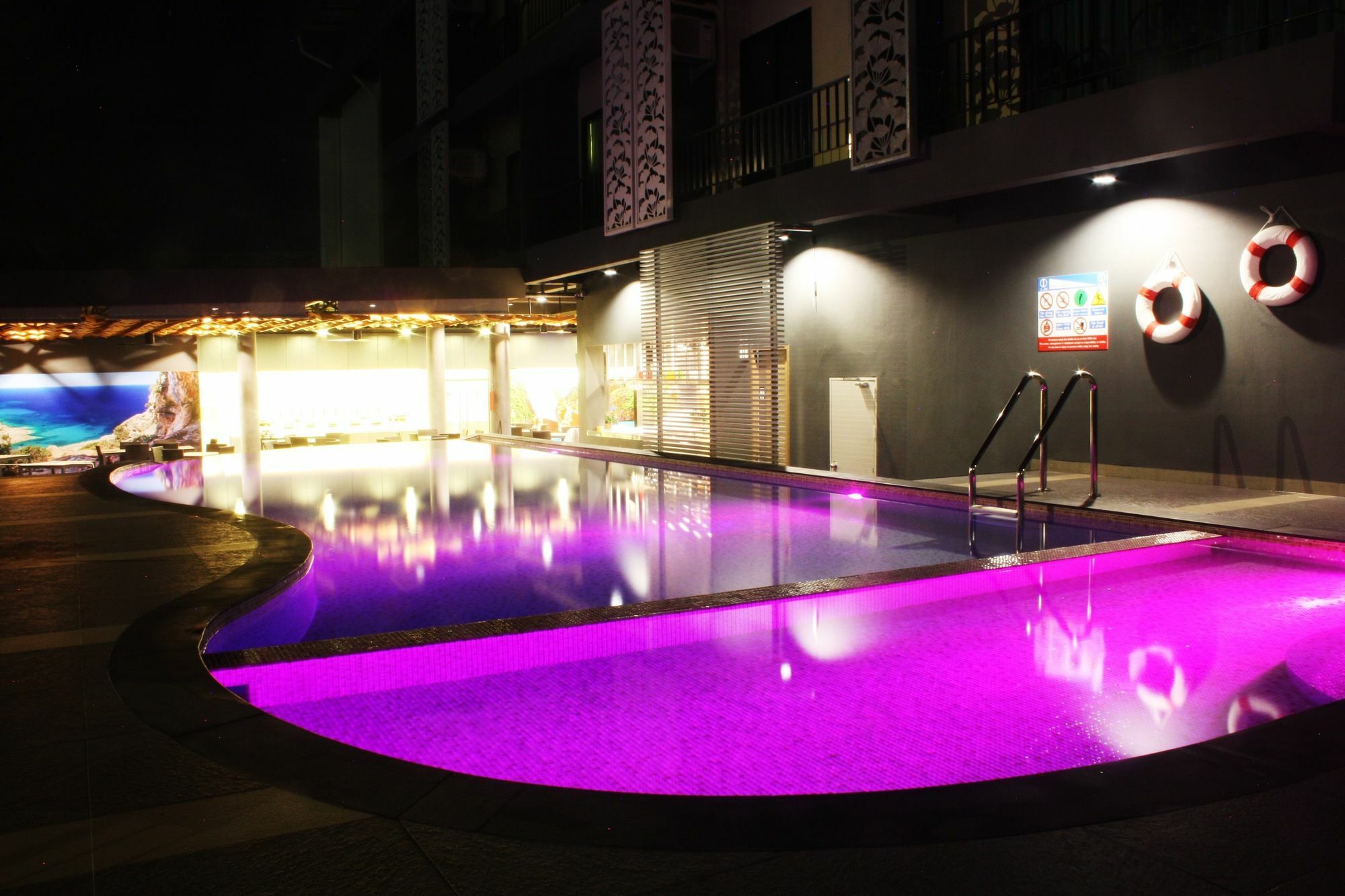 8 Icon Ao Nang Krabi Hotel Krabi