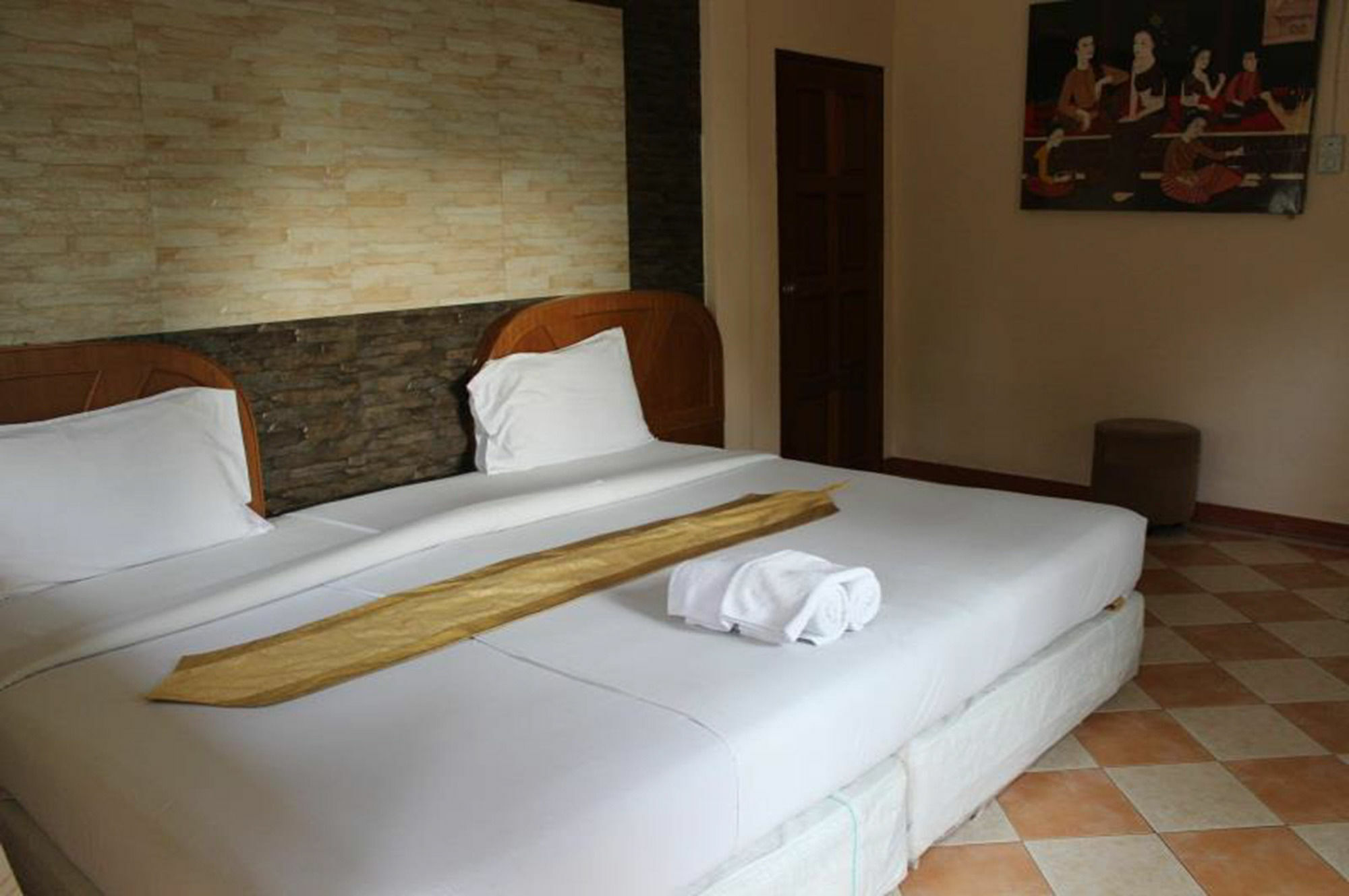 Koh Chang Grand Cabana