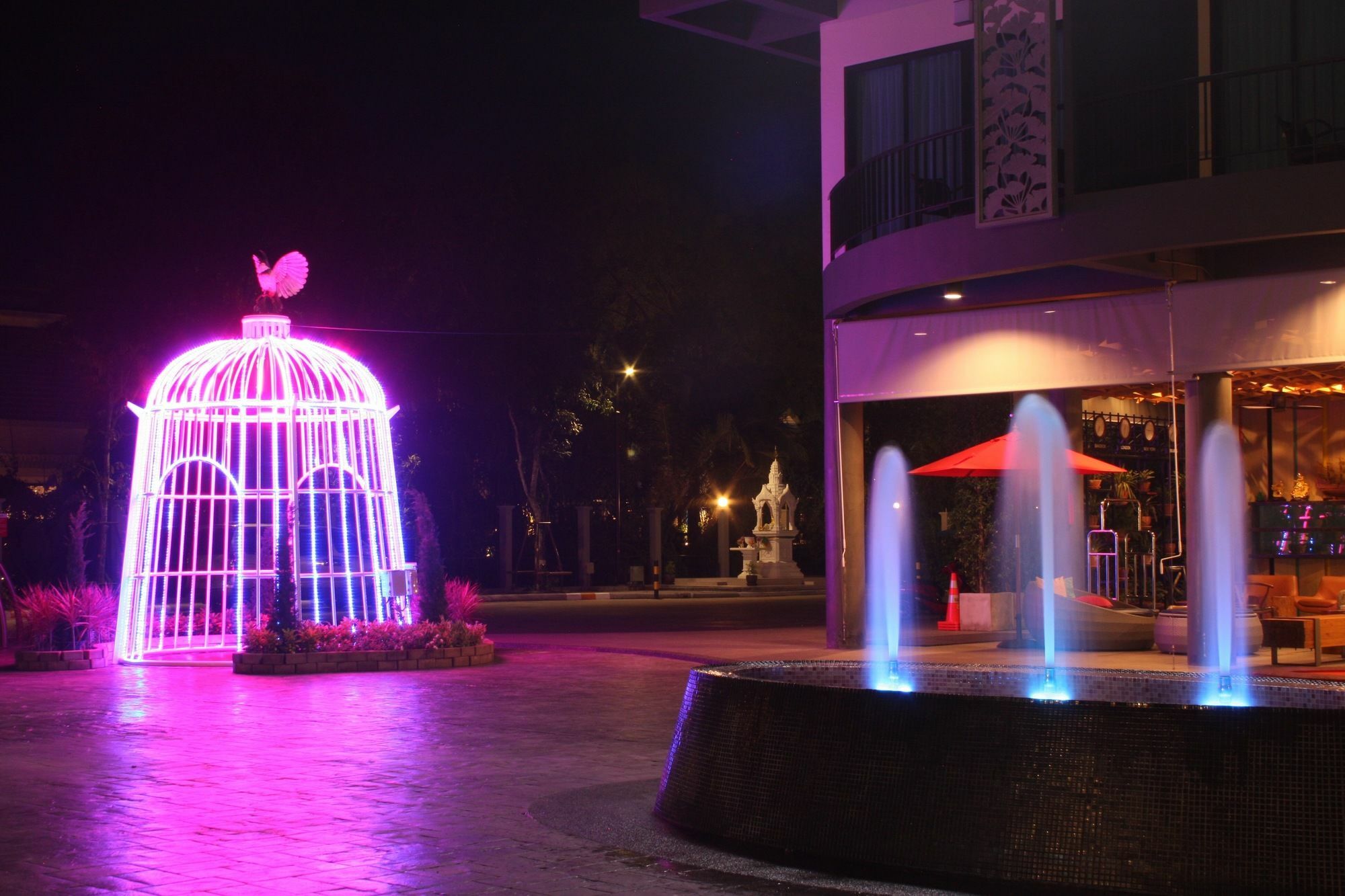 Hotel 8 Icon Ao Nang Krabi 4*