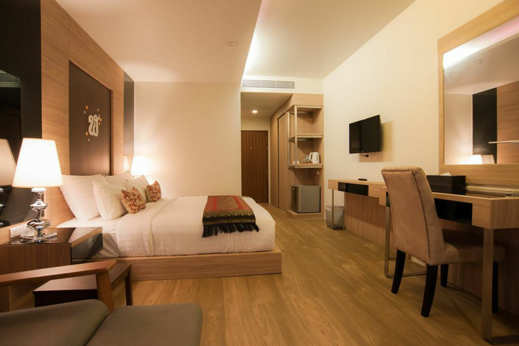 The Erawan -sha Extra Koh Chang