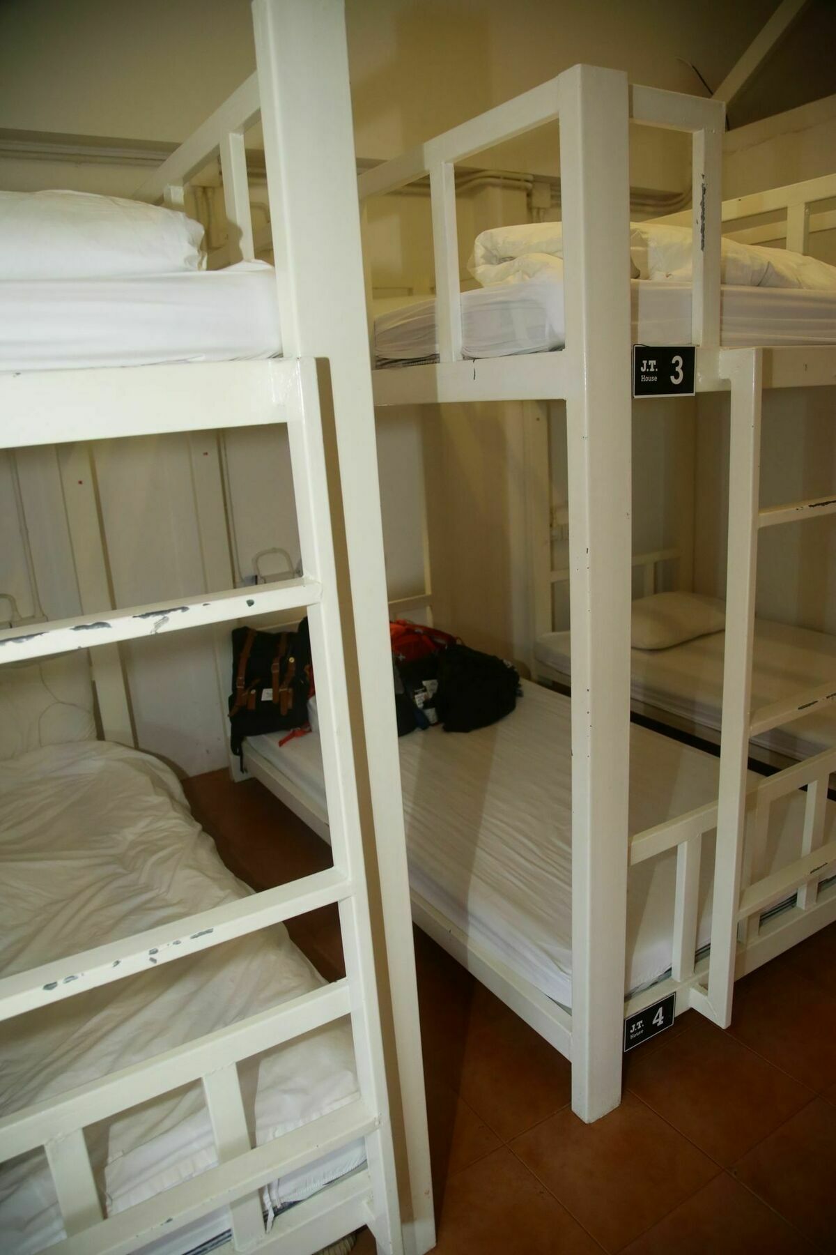 J.t. House Guest house