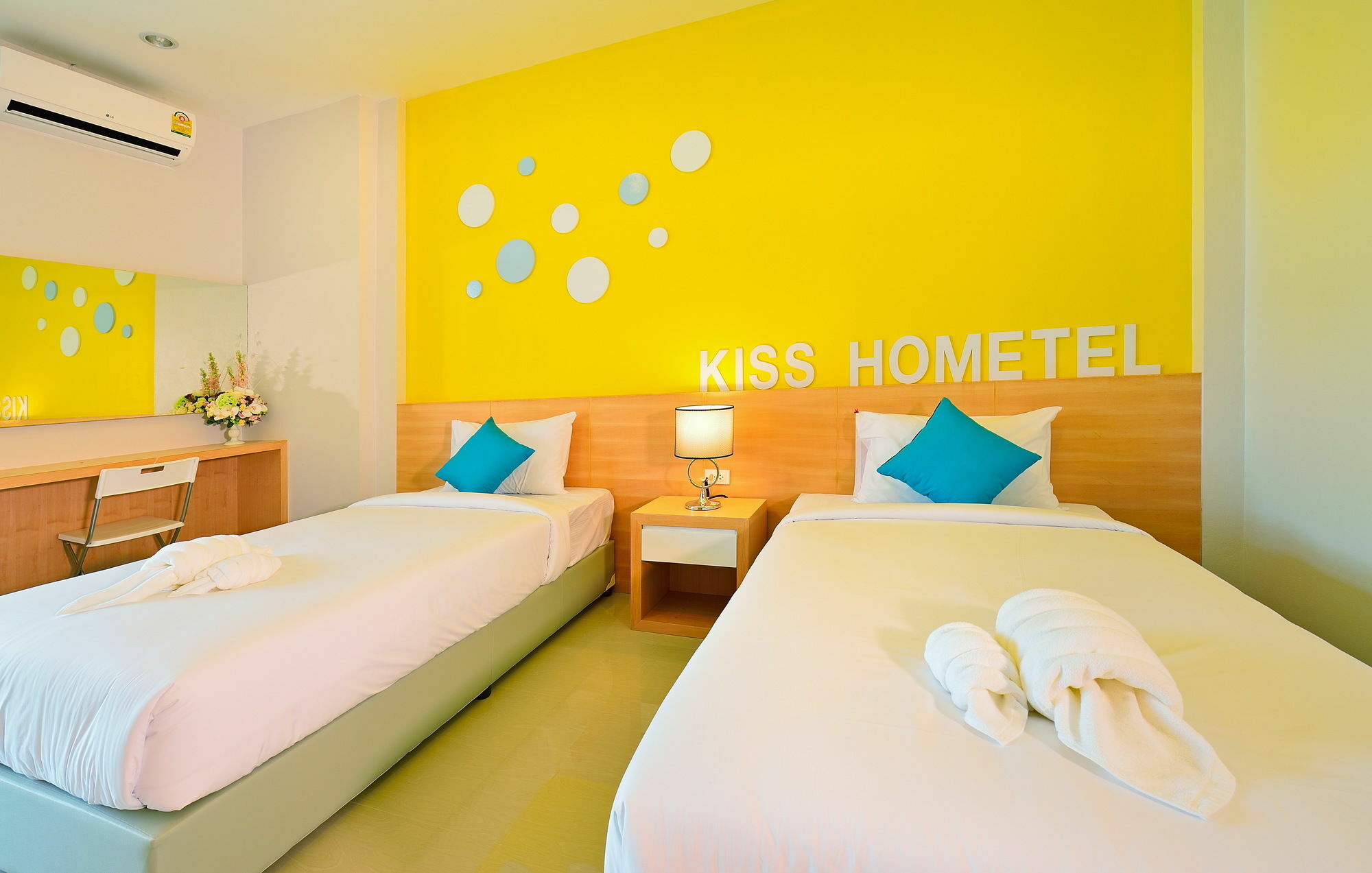Kiss Hometel