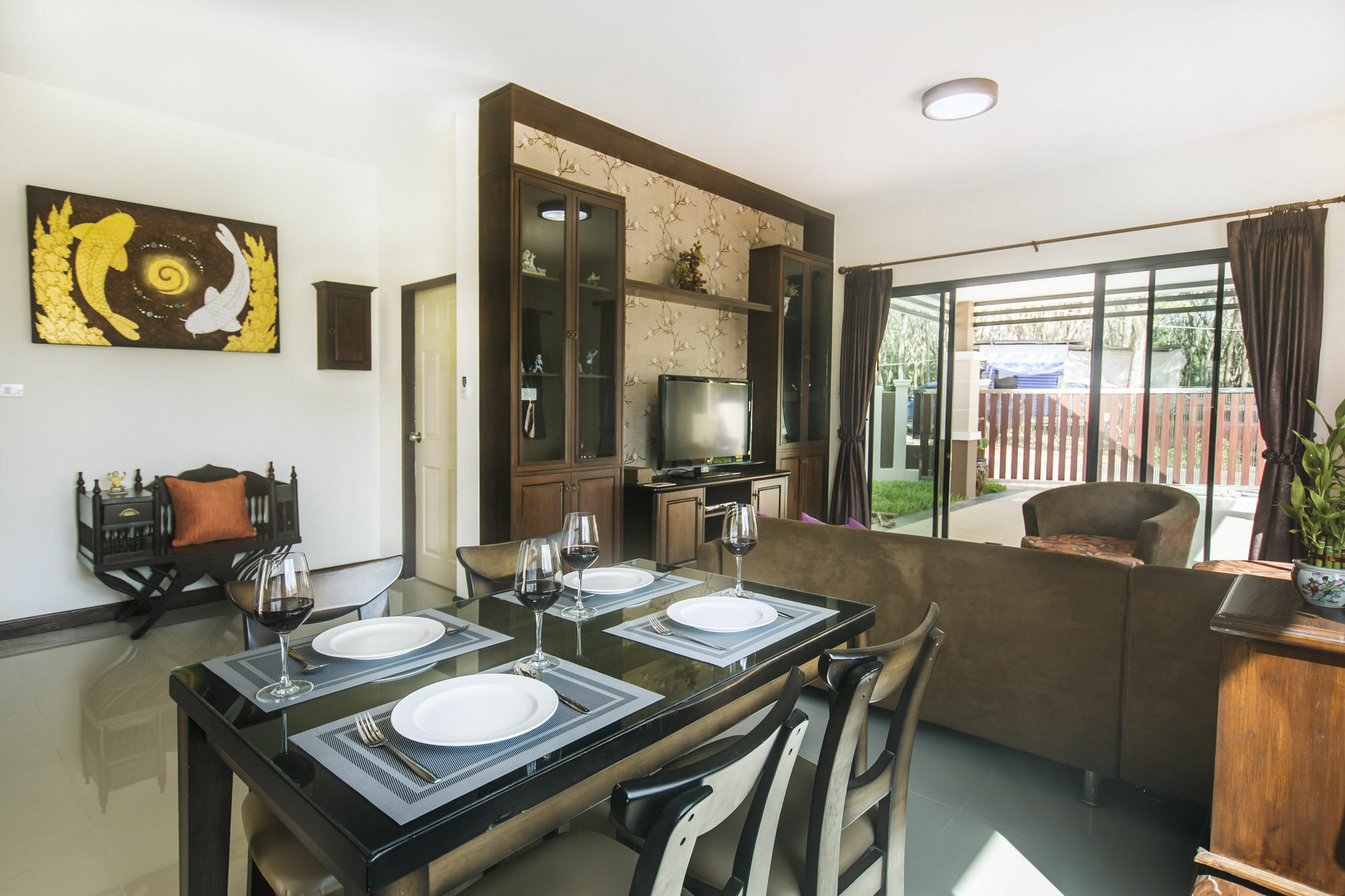 Villa Thip