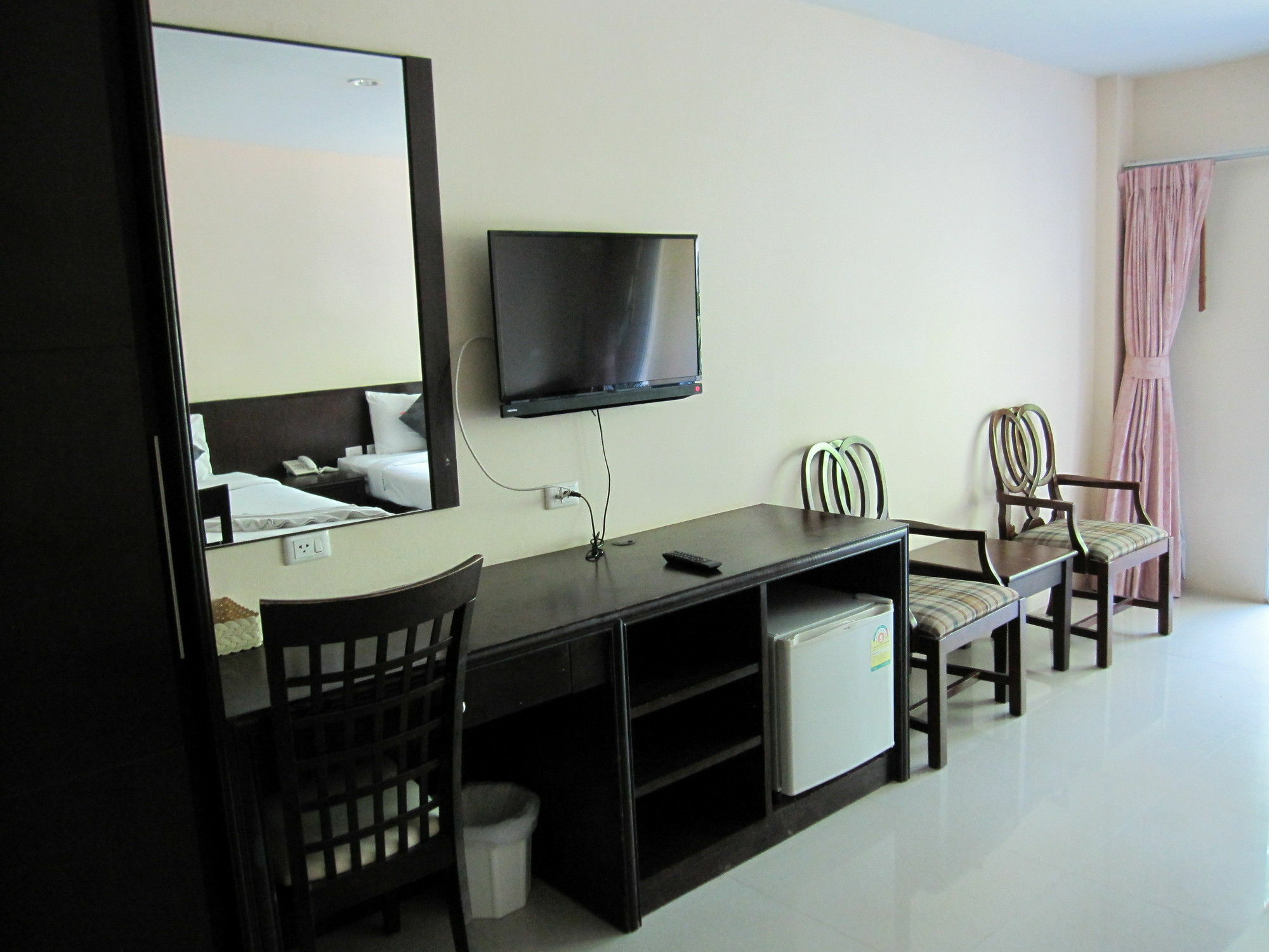 Harvest House Hotel 2*