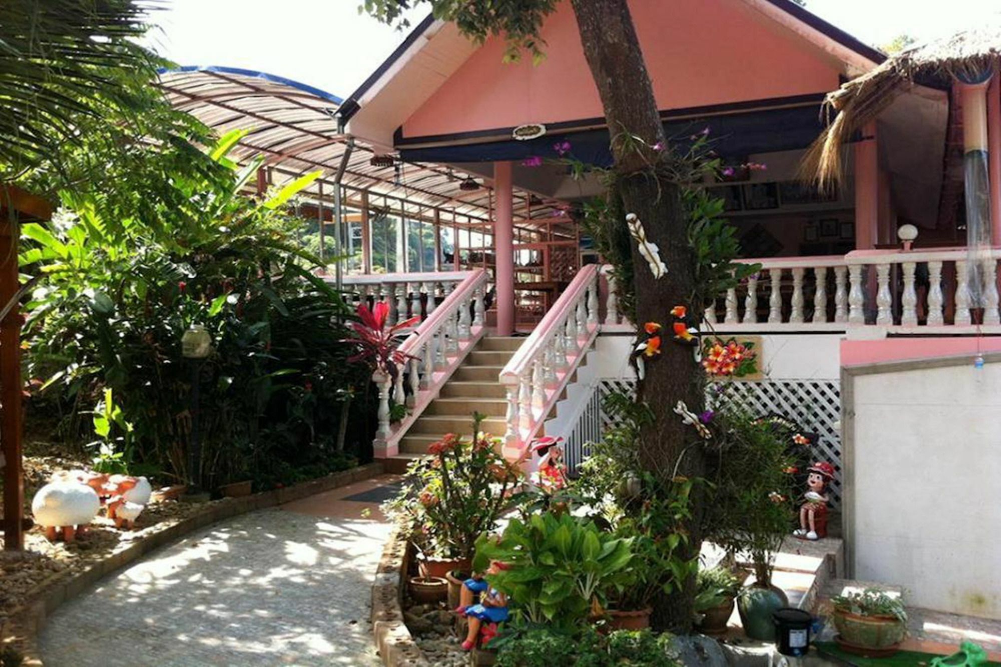 Mayuree Resort