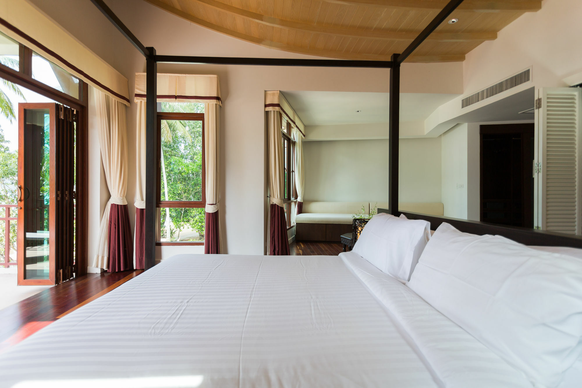 Amatapura Beachfront 14, Sha Certified *