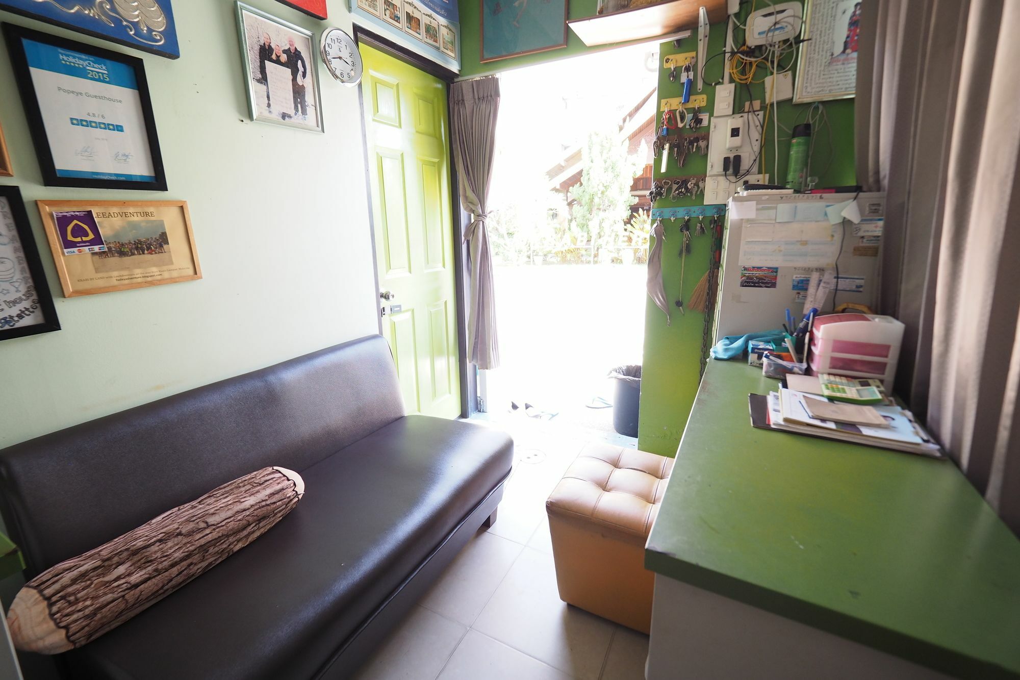Popeye Guest house *