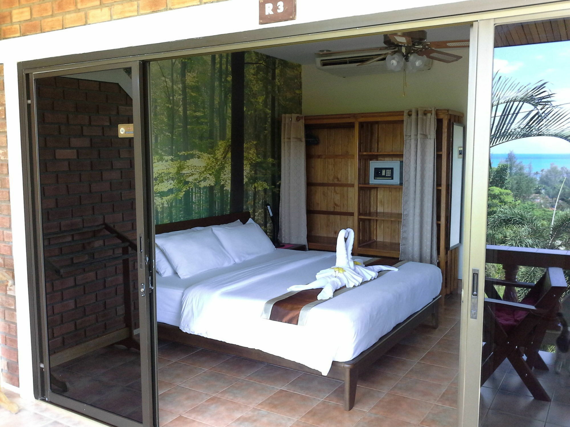 Freedom Estate Sea View Apartment Koh Lanta
