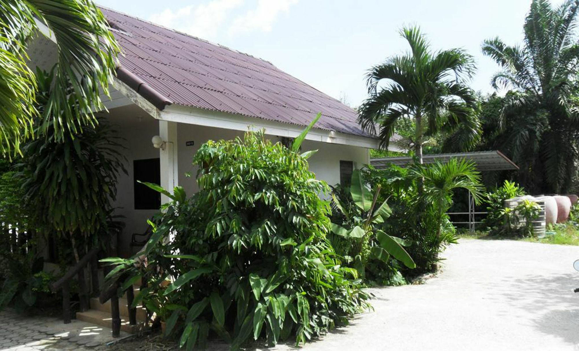 Aonang Sr Guest house