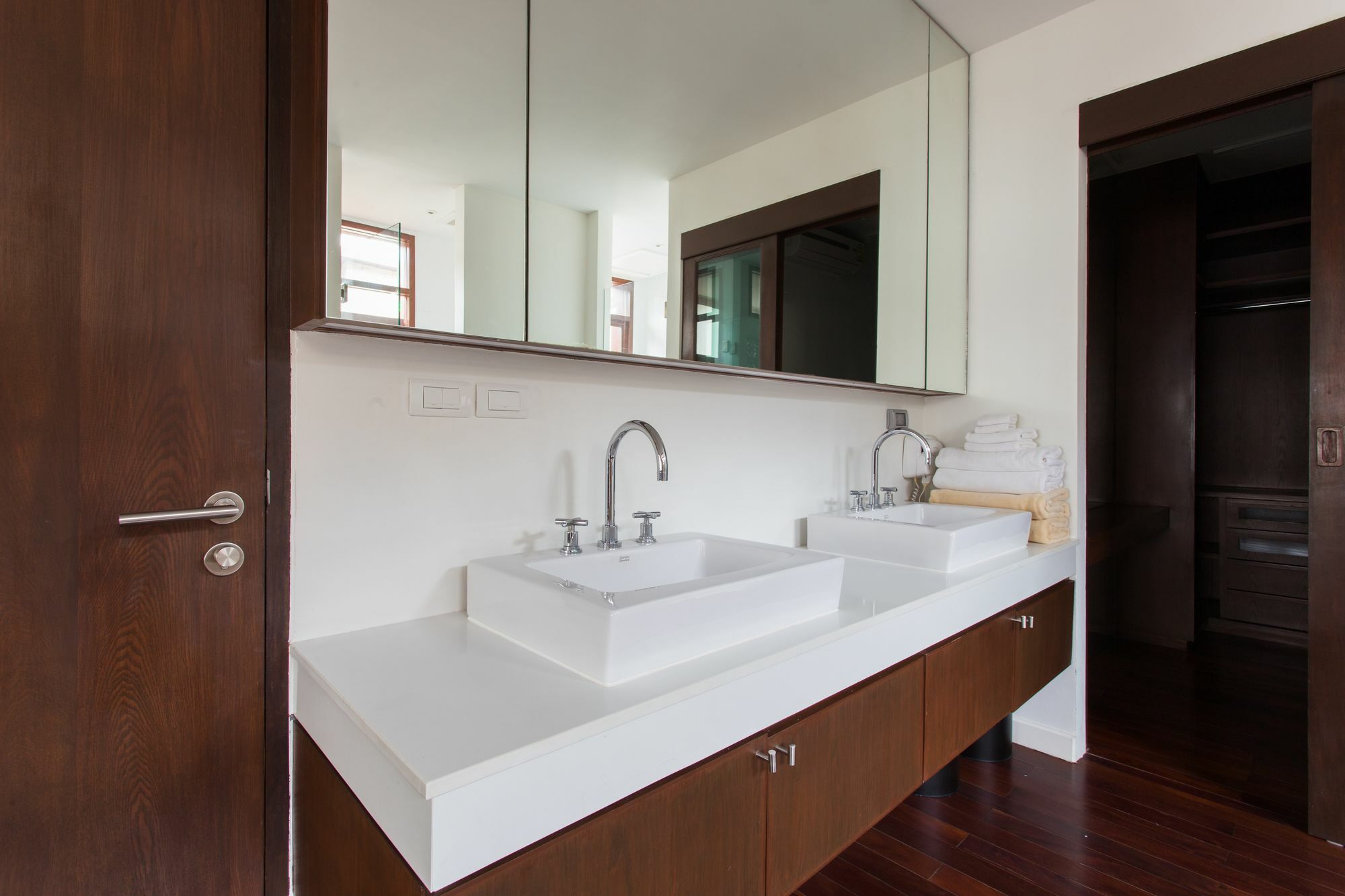 Amatapura Beachfront Villa 10 , Sha Certified *