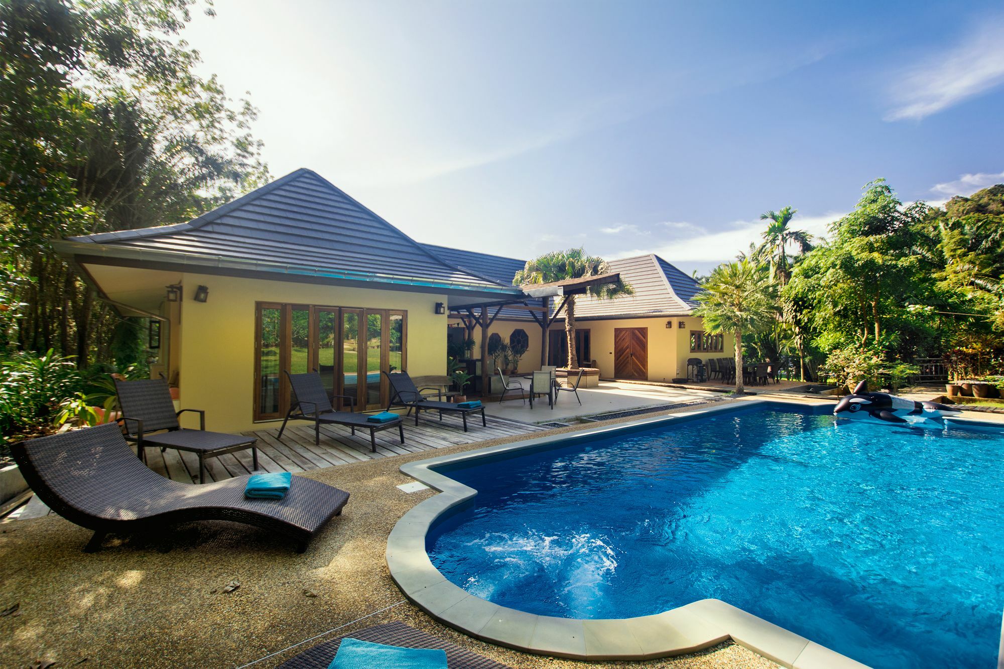 Eden Krabi *