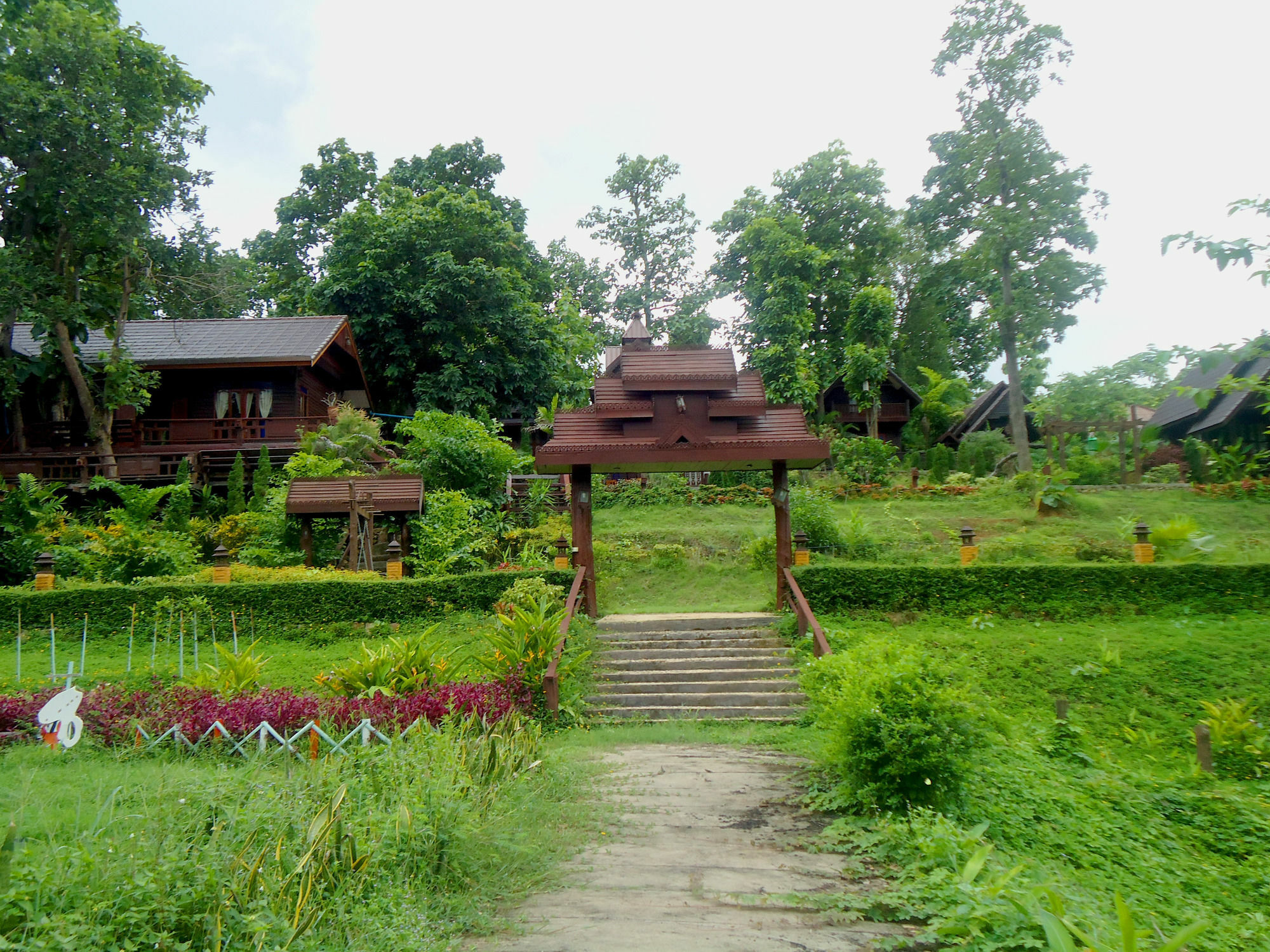 Mon Vieng Kham