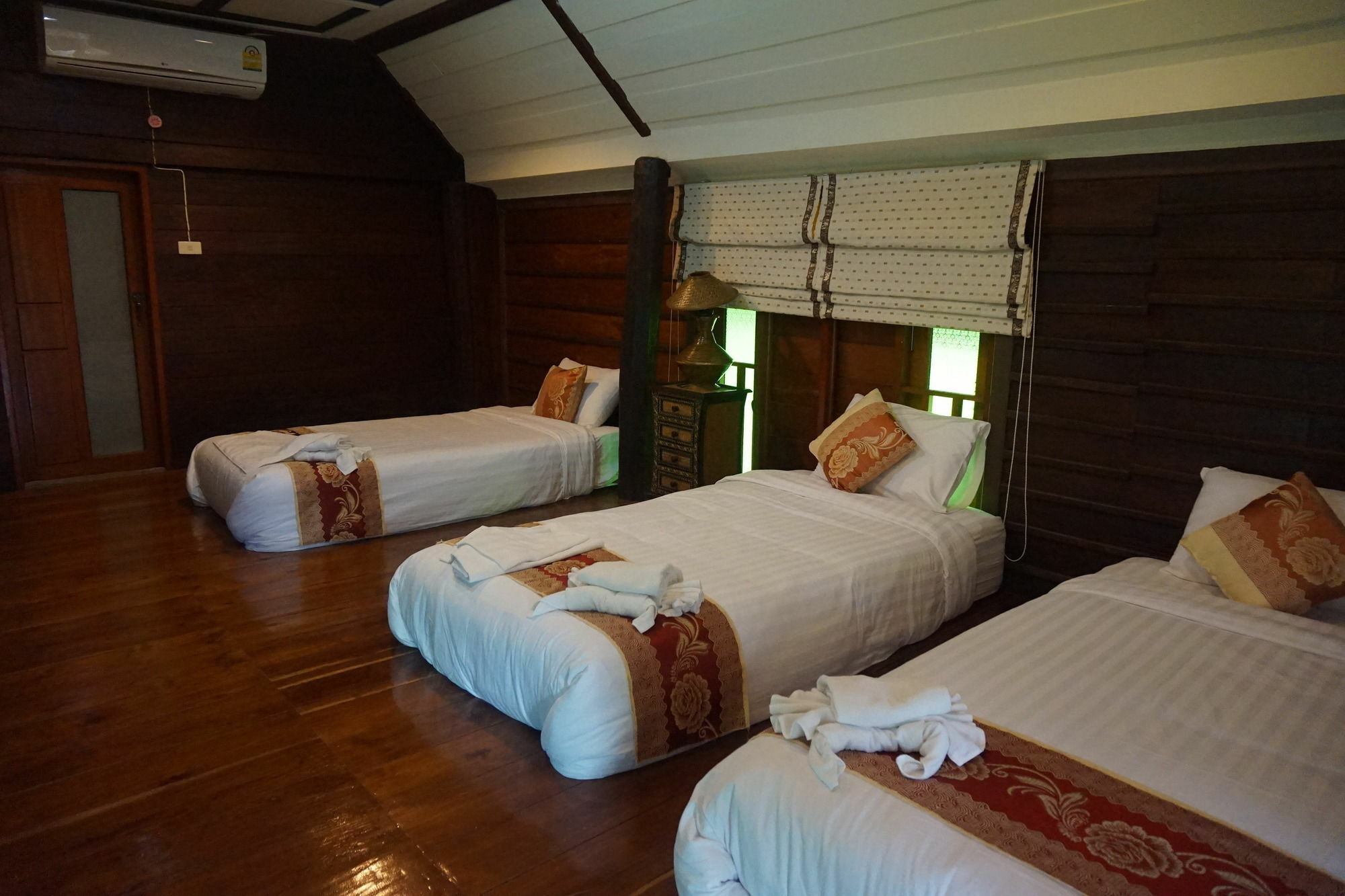 Mon Vieng Kham Mae Hong Son