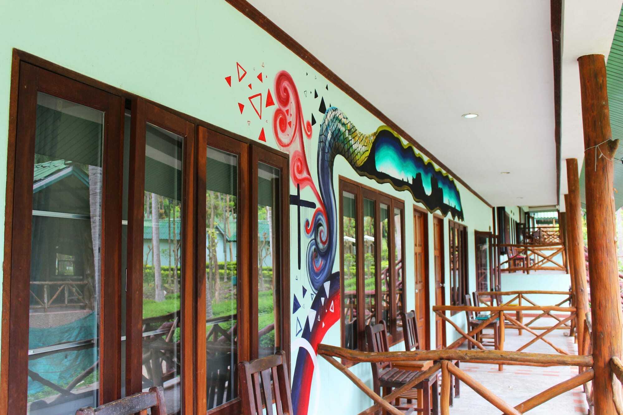 Chill Out Bar And * Tonsai