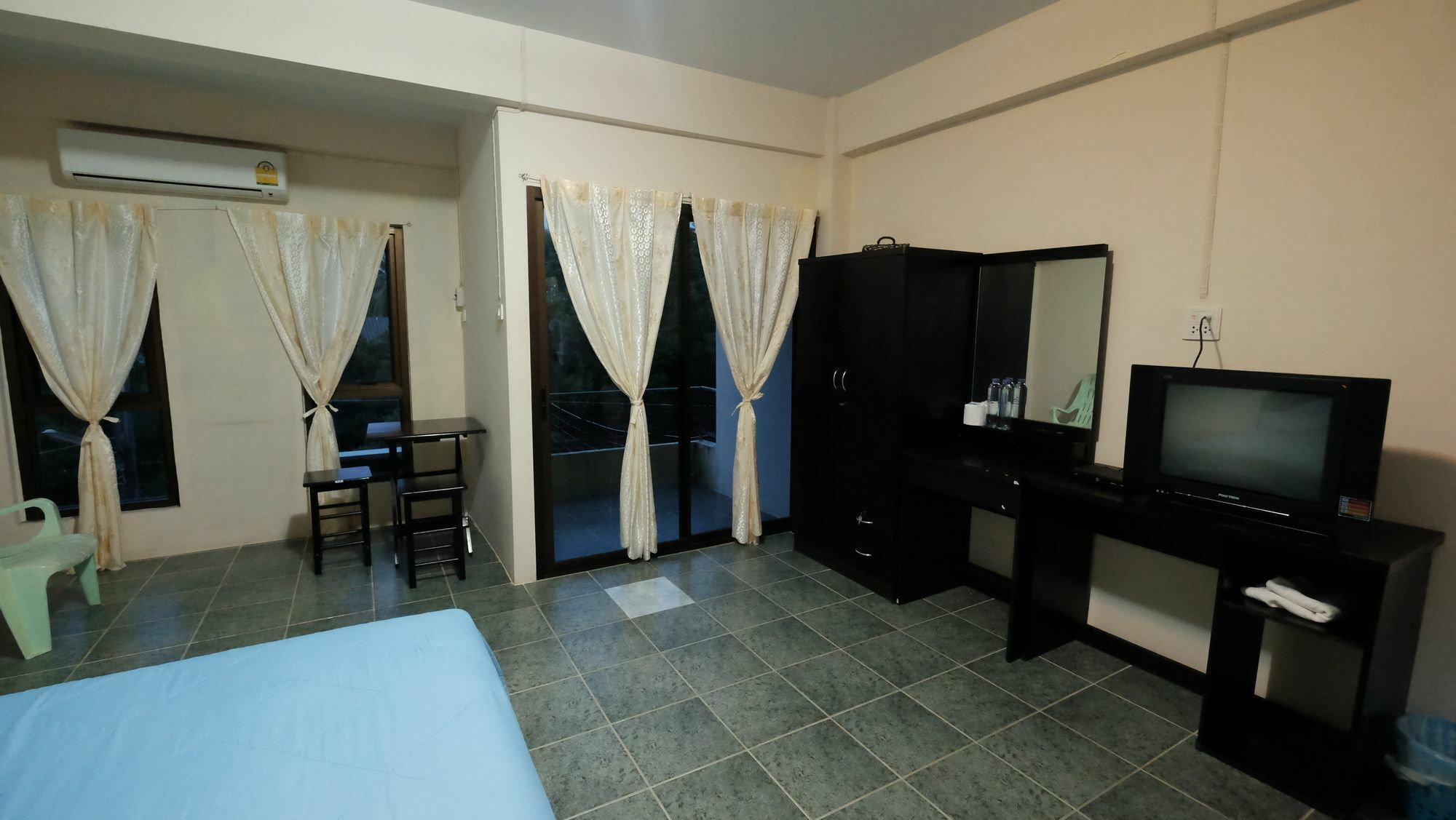 Aparthotel Mantion 2*