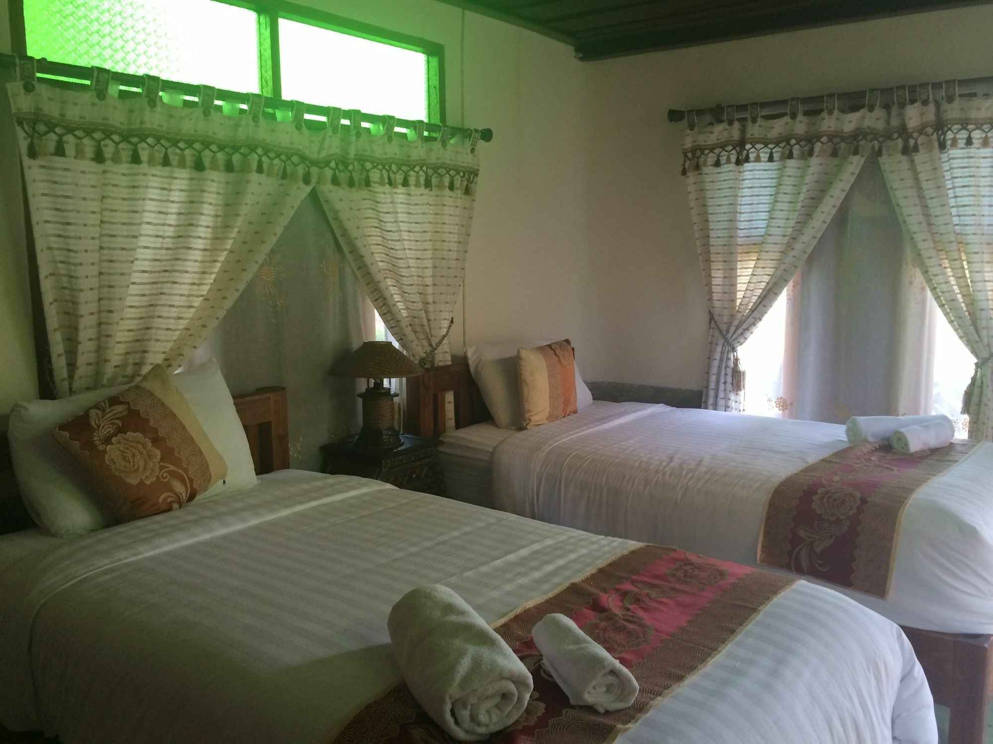Mon Vieng Kham 3*