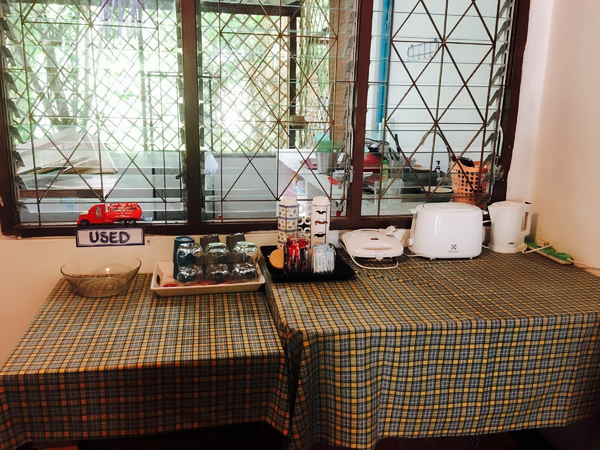 Lanta Friendly House Koh Lanta