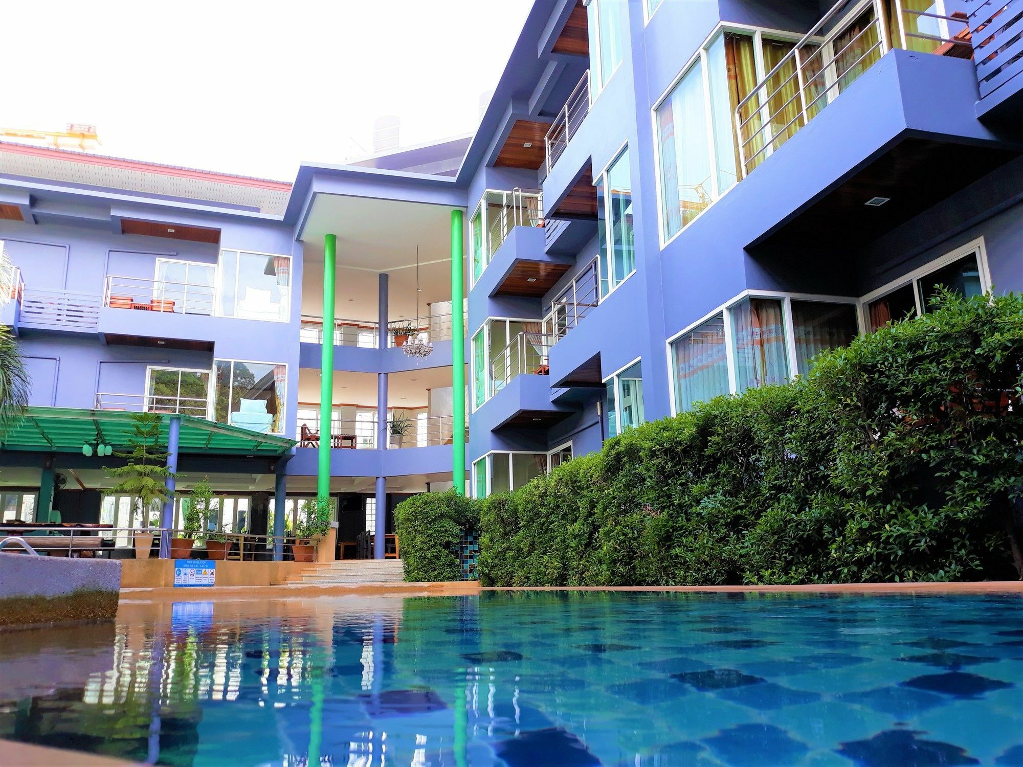 Aonang Village Resort 3*