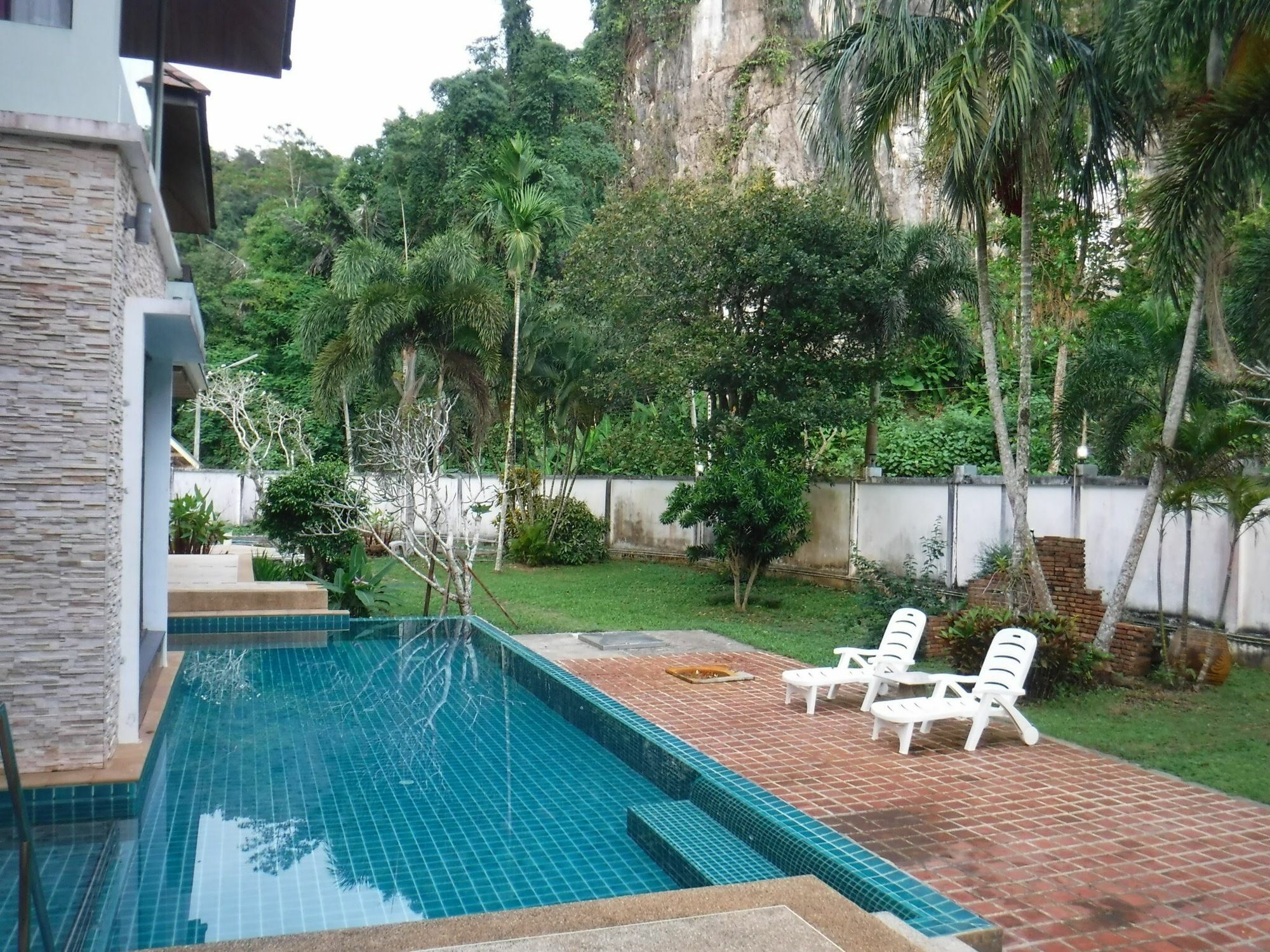 Tanasan Aonang Krabi