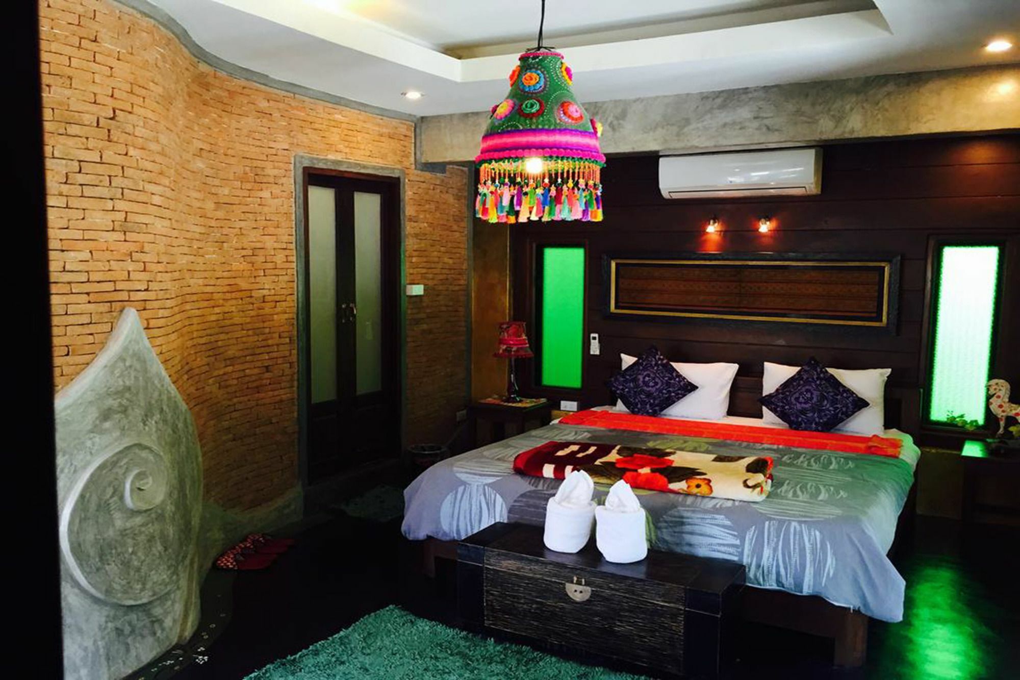 Soi One Boutique Bedrooms * Pai