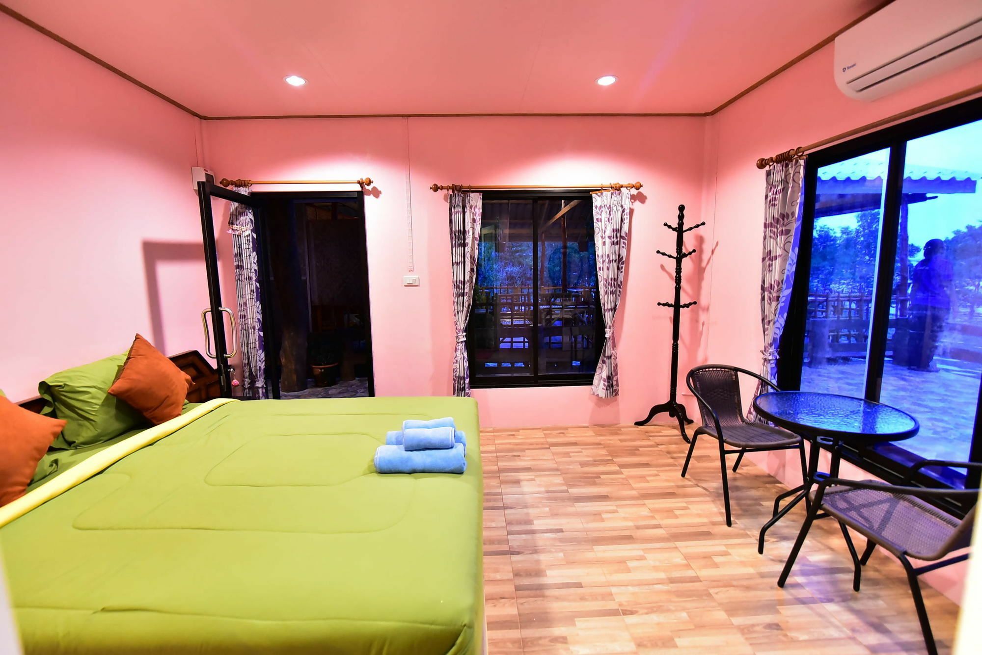 Guest house Chomlay & Restaurant Koh Lanta