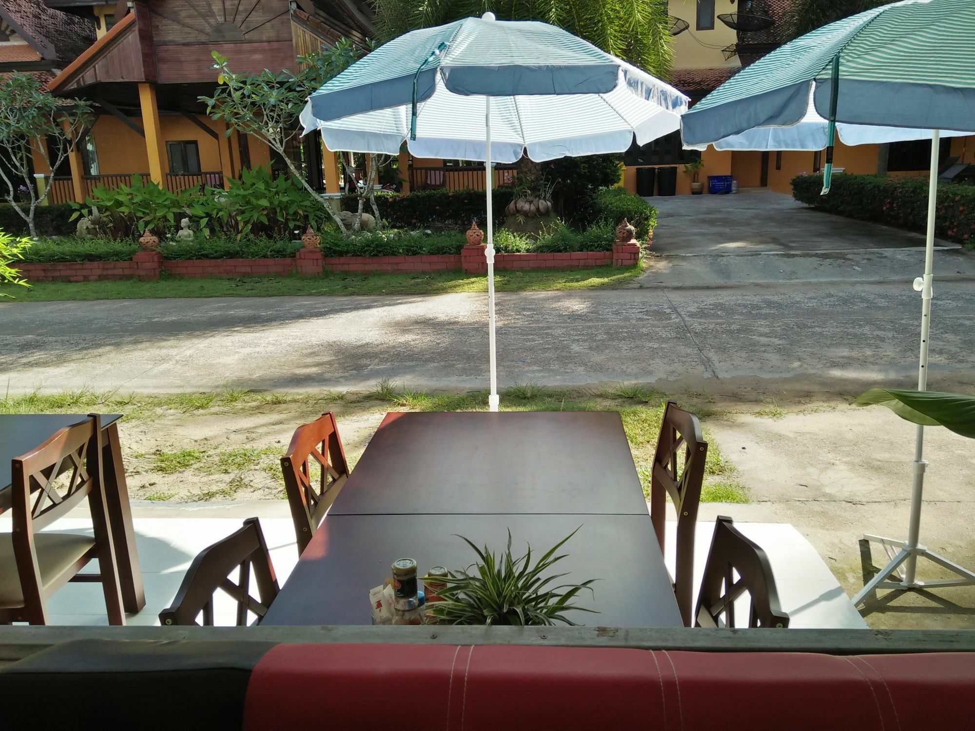 Guest house Khaolak Tusneem *