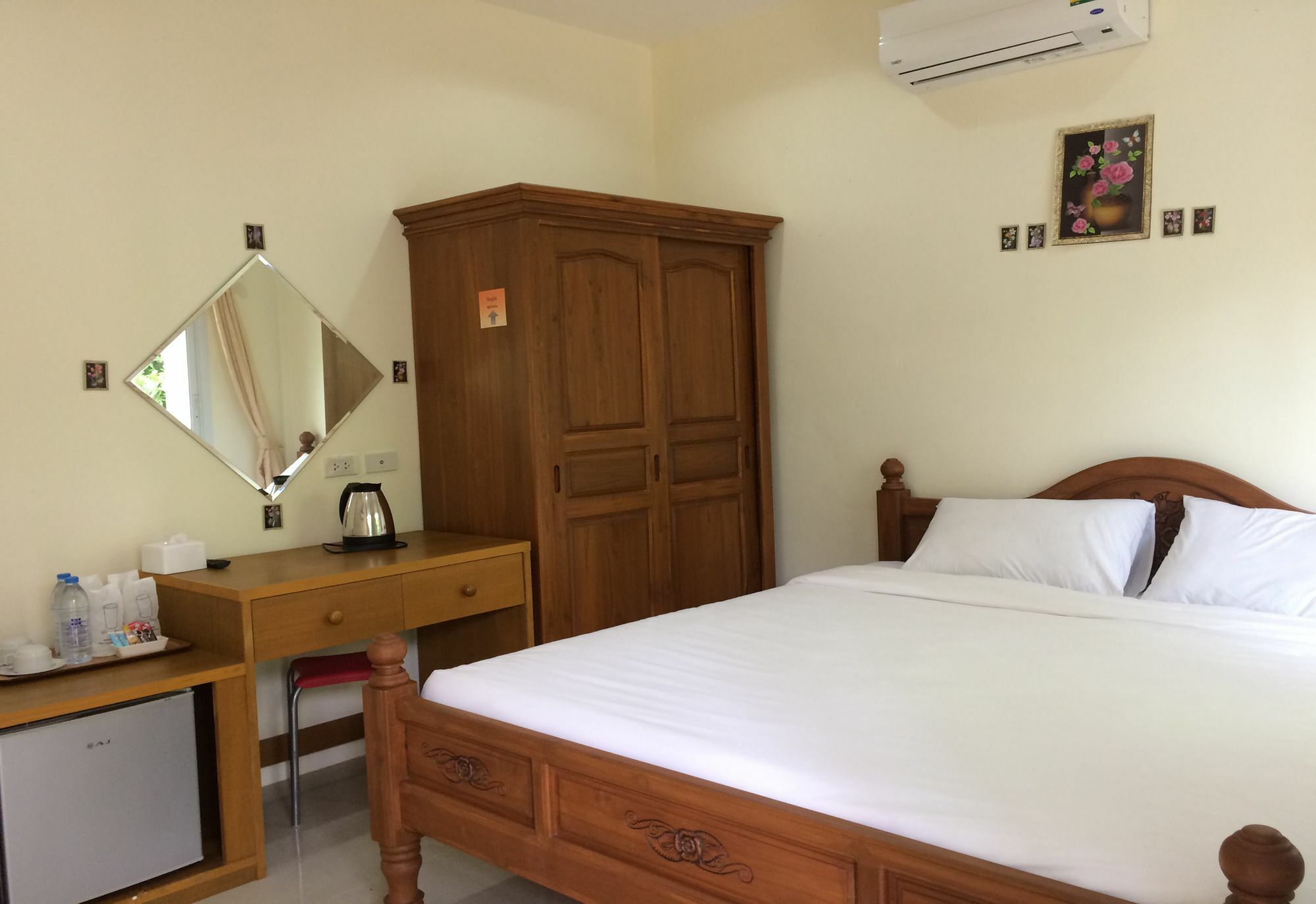 Khaolak Tusneem *