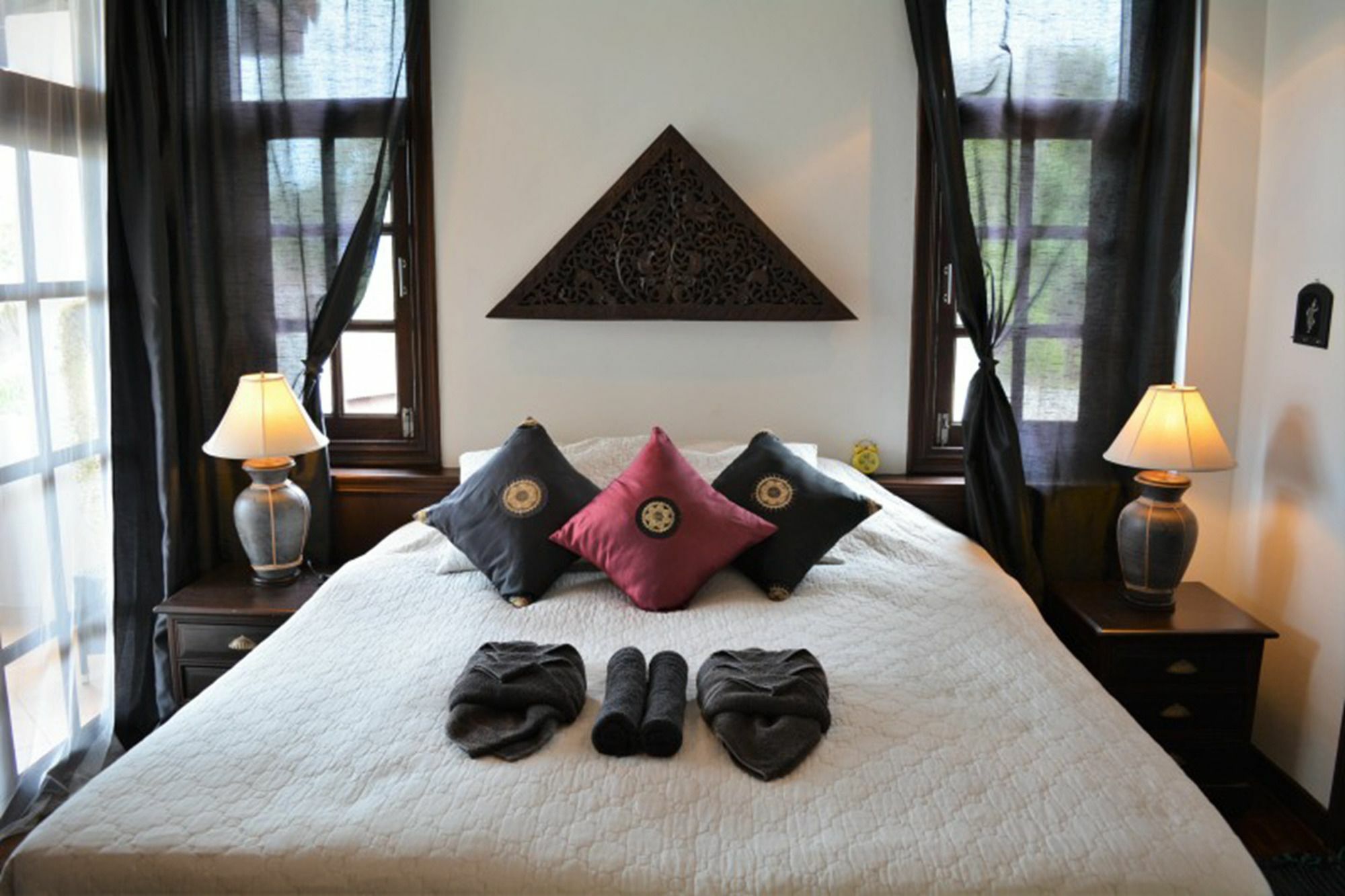 Villa Amintra 5 *