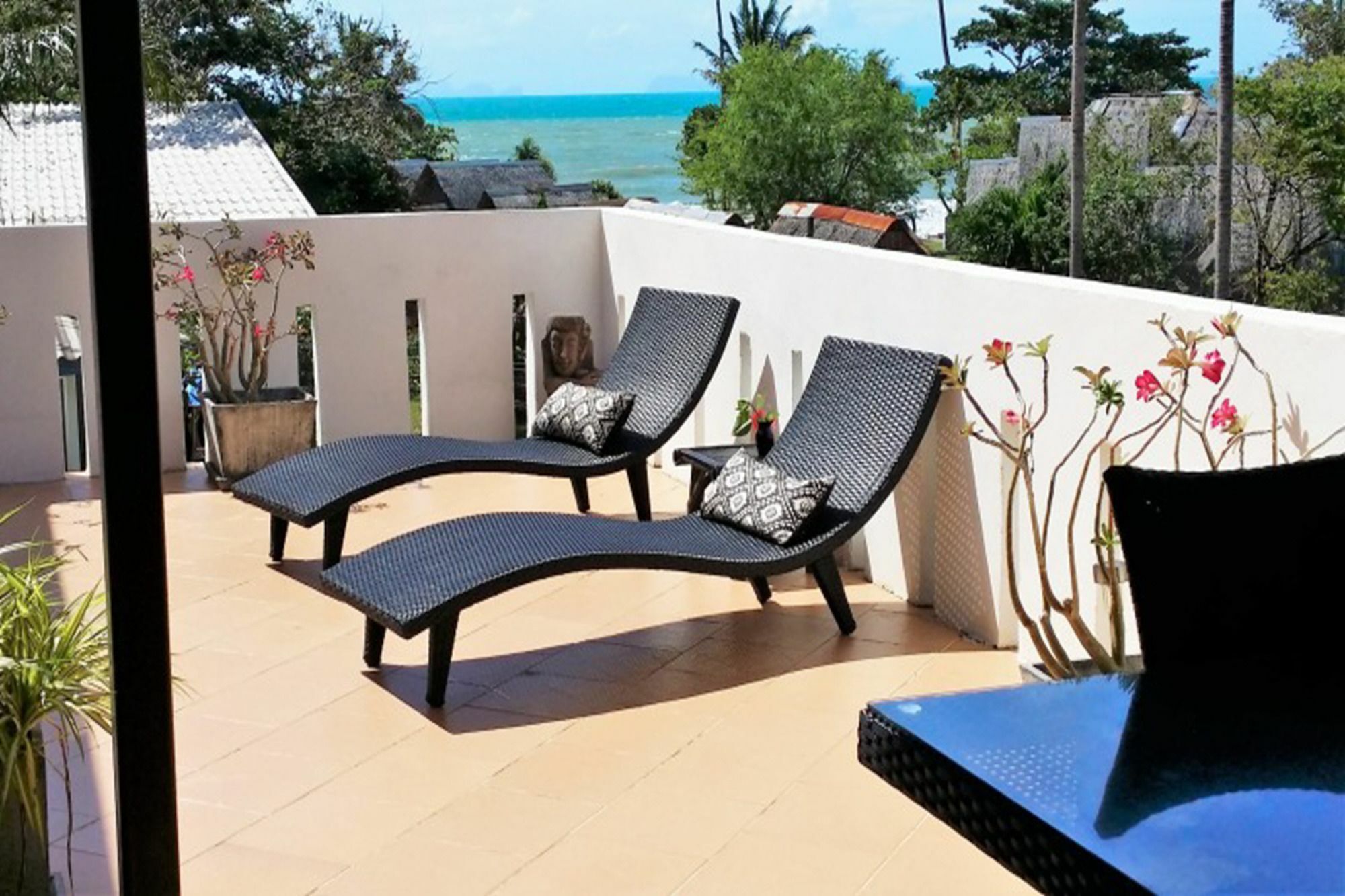 Amintra 5 Koh Lanta