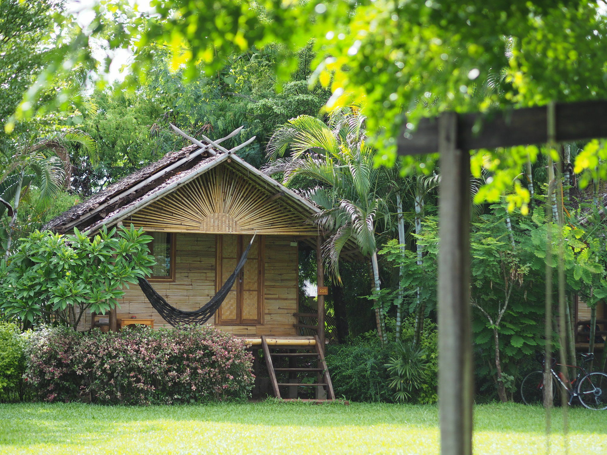 Country Hut Pai
