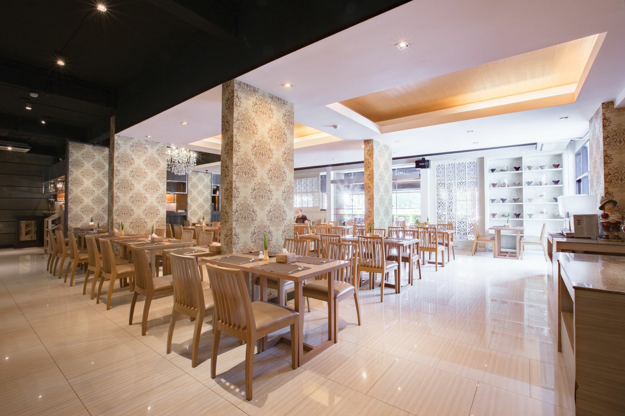 Rayong City Hotel 3*